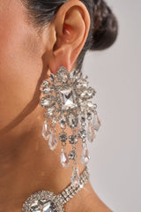 THE MAIN MOMENT EARRING