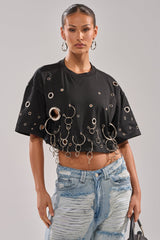 RING AROUND ME CROPPED TEE