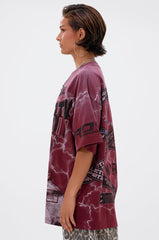 FIRST ROW INTELLECTUAL PROPERTY GRAPHIC TEE IN BURGUNDY