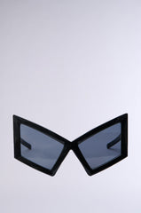 U HAVE TO GET IT SUNGLASSES