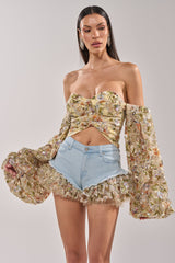 QUEEN OF IT ALL FLORAL BLOUSE
