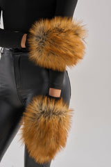 REALLY LIKE THAT FAUX FUR MITTENS