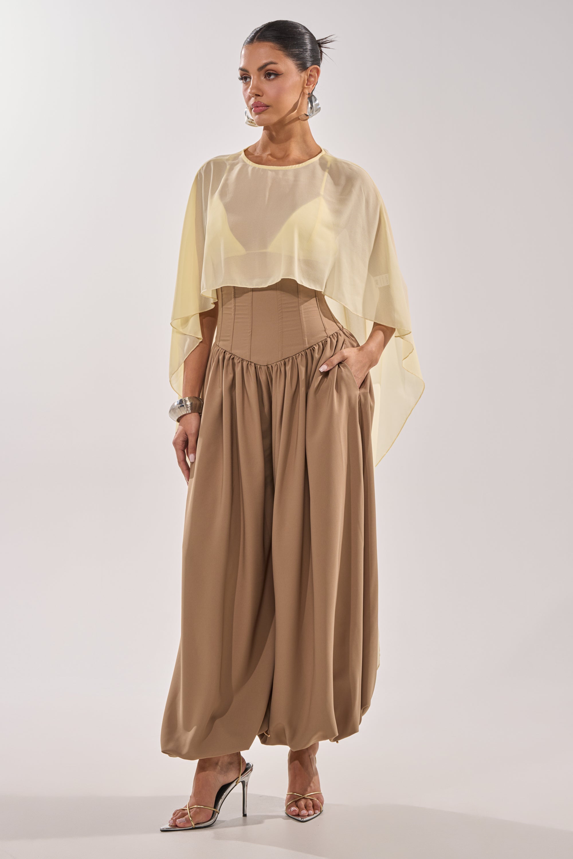 FEELING LUXE CORSETED BALLOON PANT