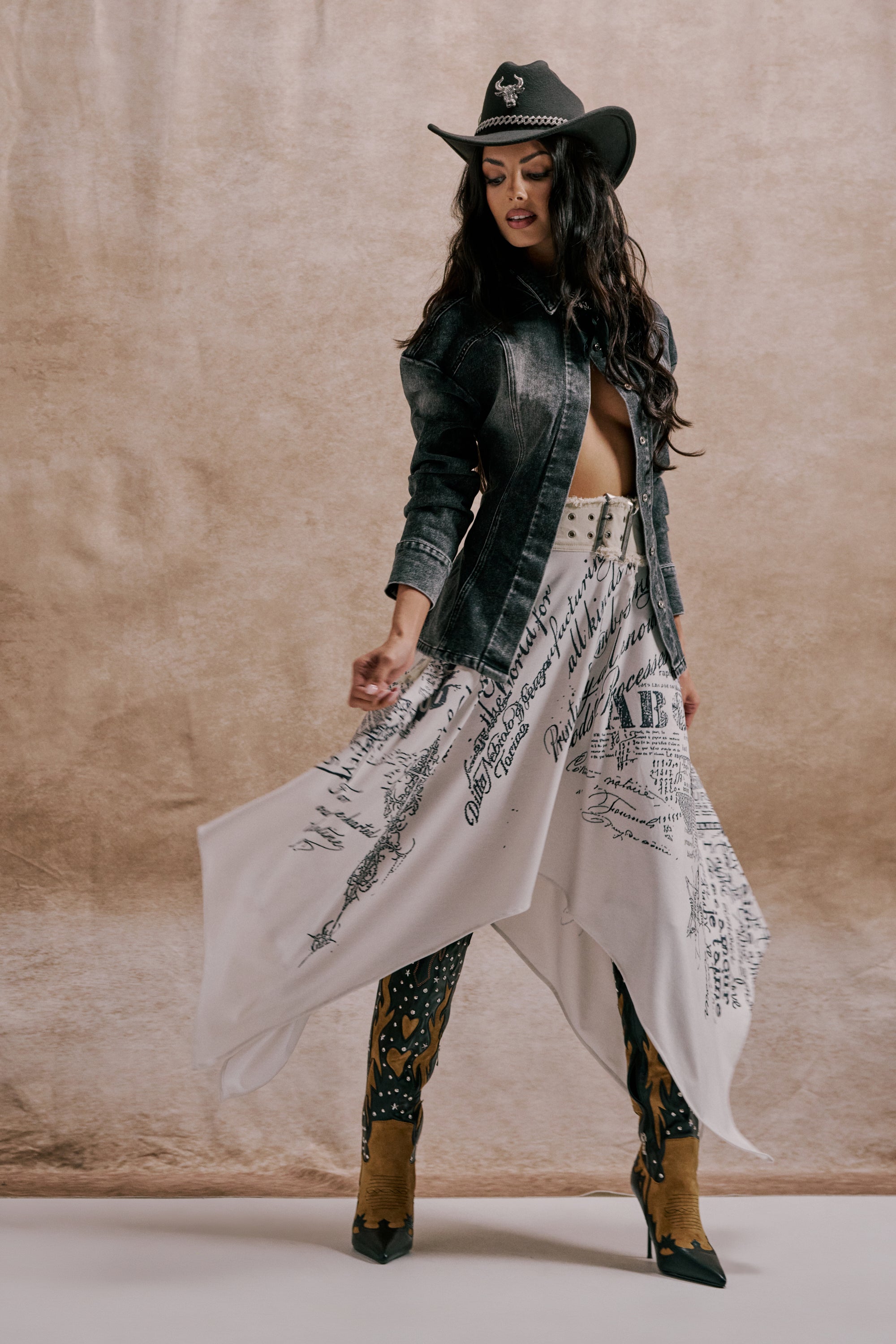 READ ME MIDI SKIRT