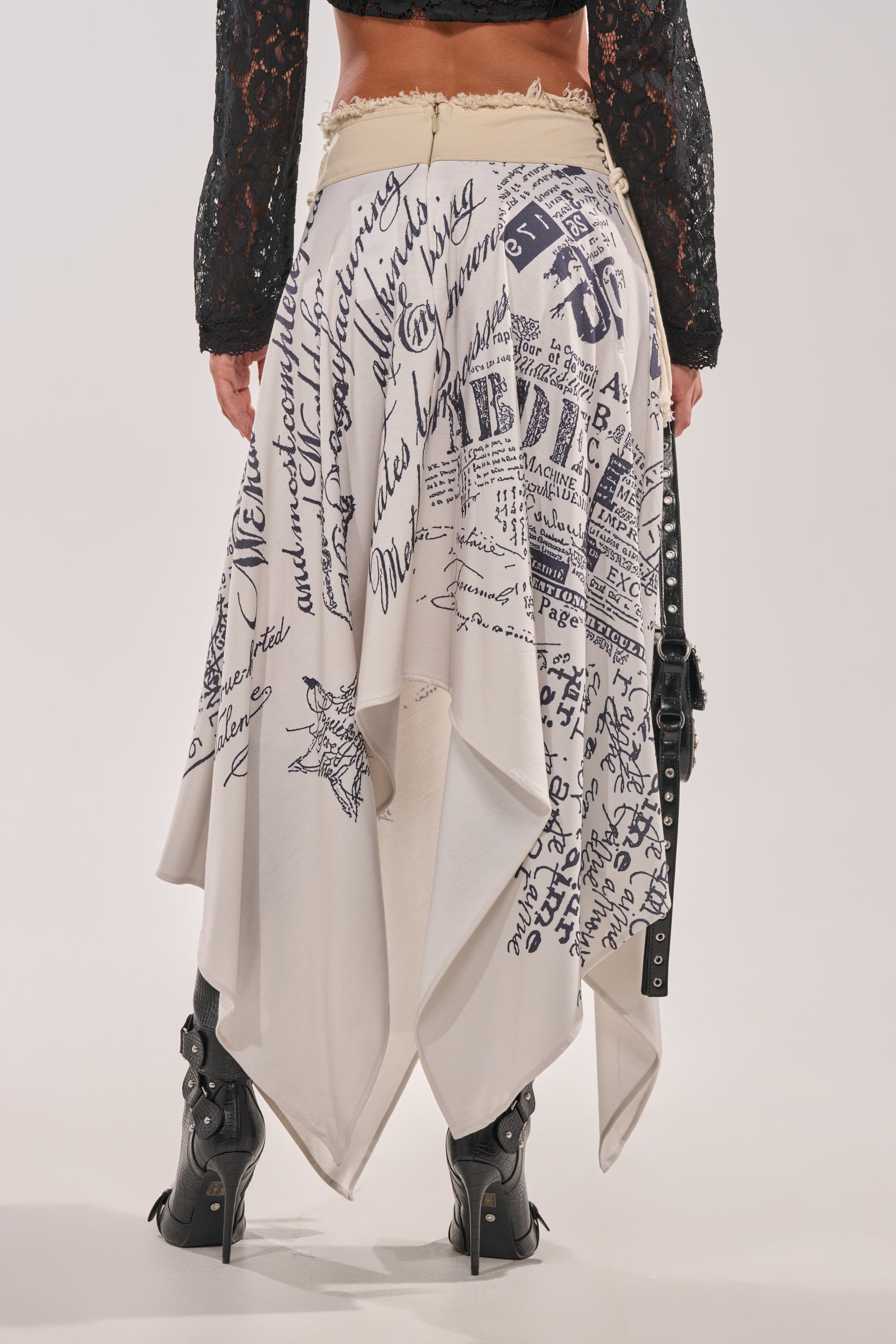 READ ME MIDI SKIRT