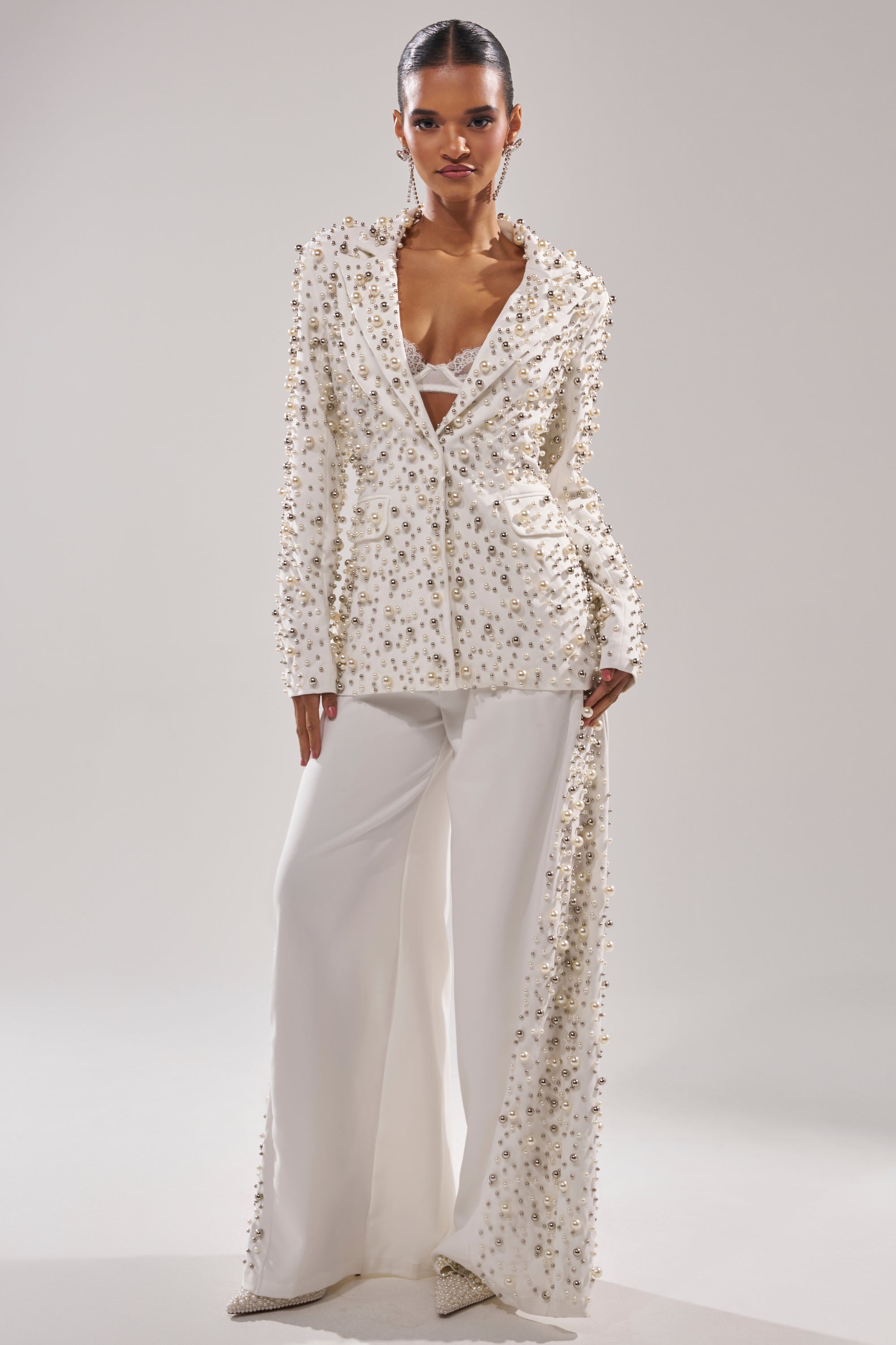 KEEP IT GOING EMBELLISHED TROUSER