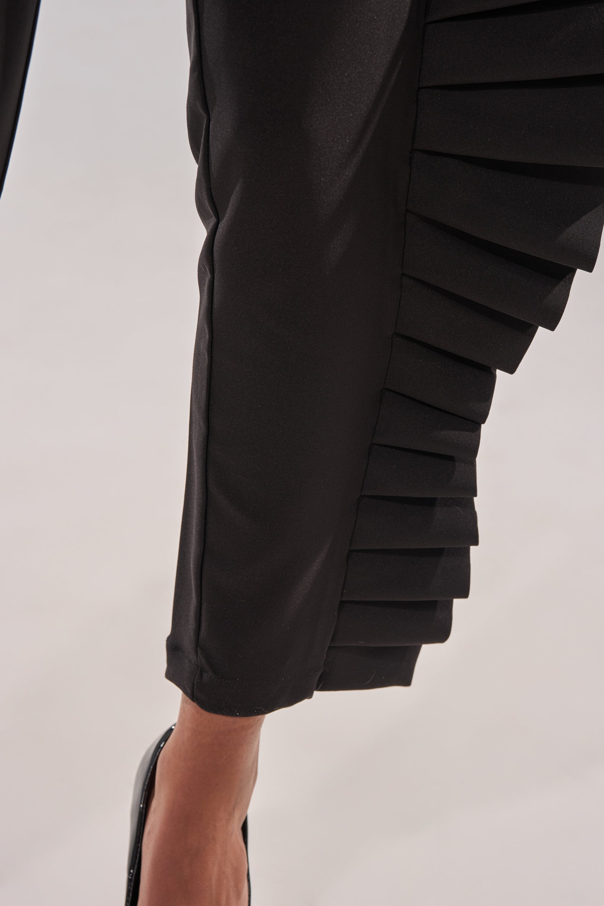 RUFFLE MY FEATHERS BLACK JUMPSUIT