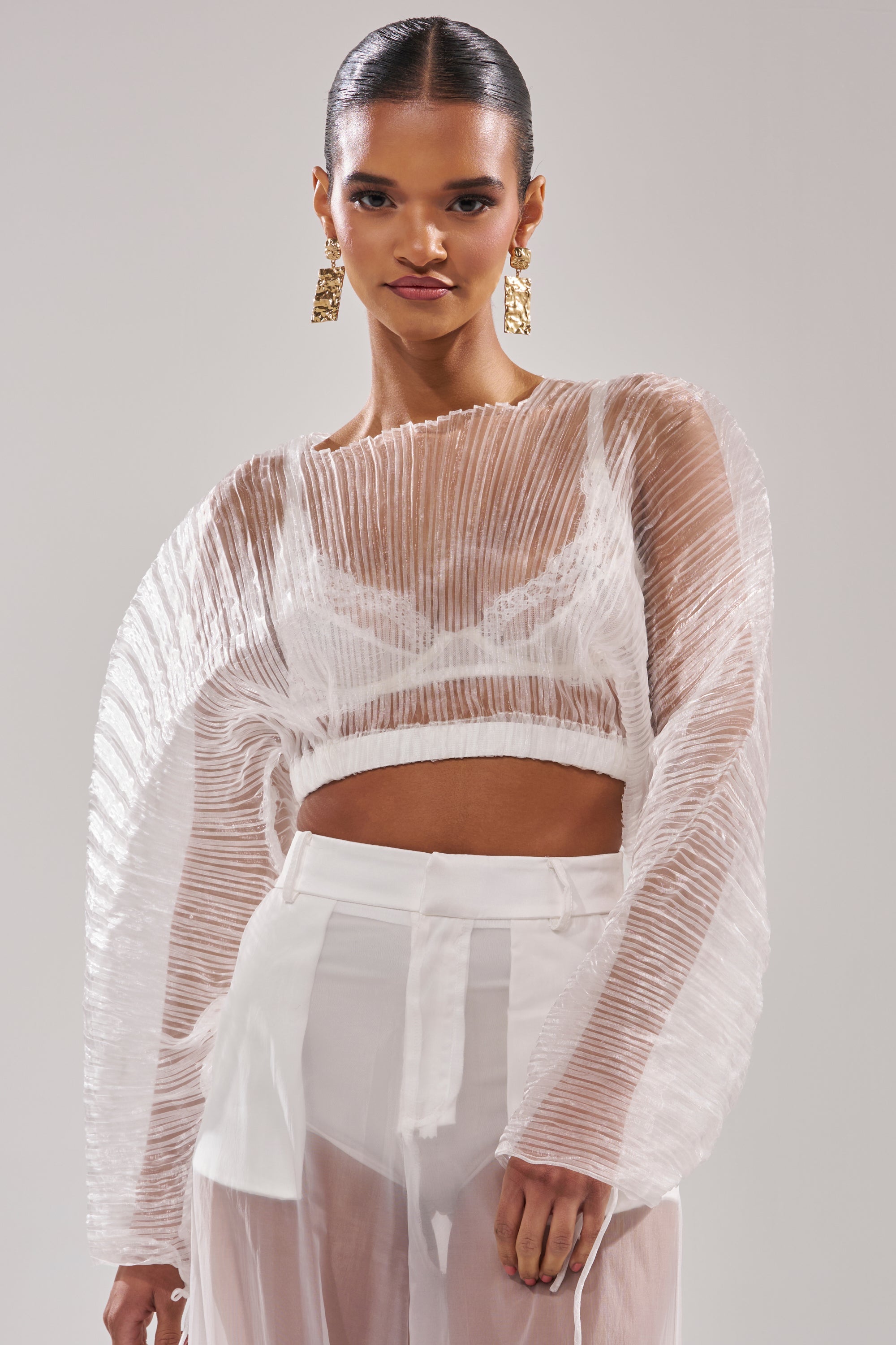 VACATION MODE PLEATED BLOUSE