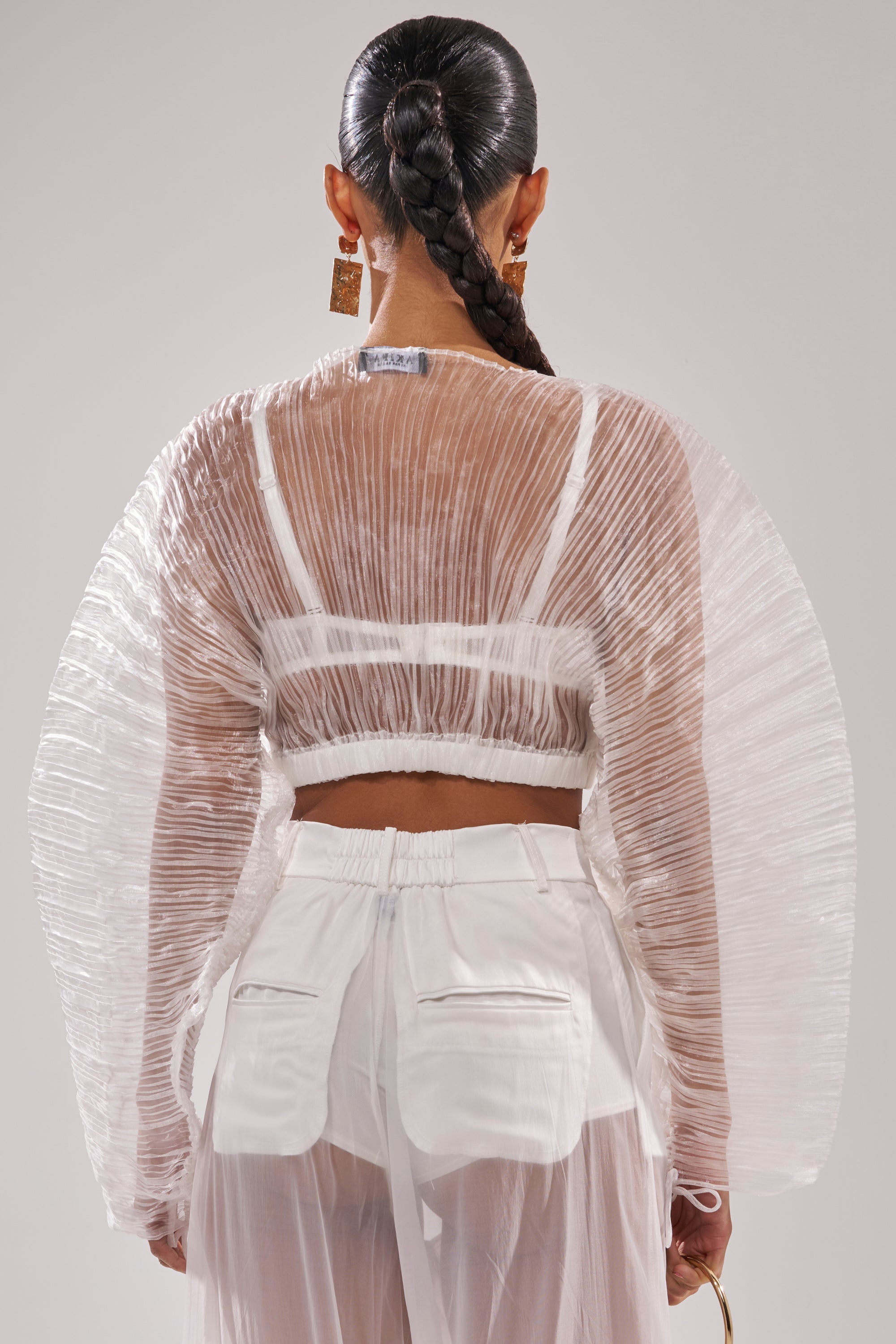 VACATION MODE PLEATED BLOUSE