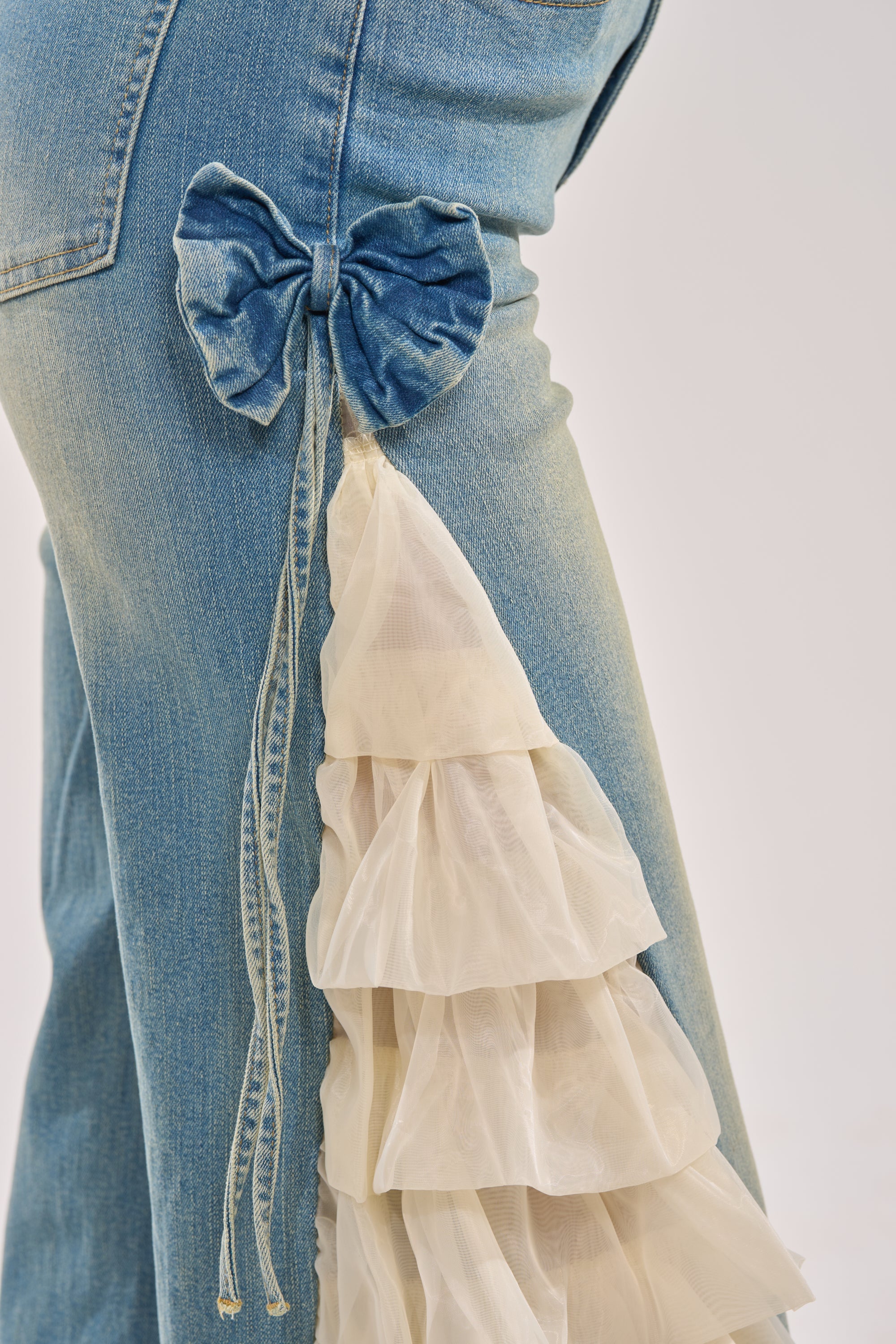 RUFFLE CITY STRAIGHT LEG DENIM