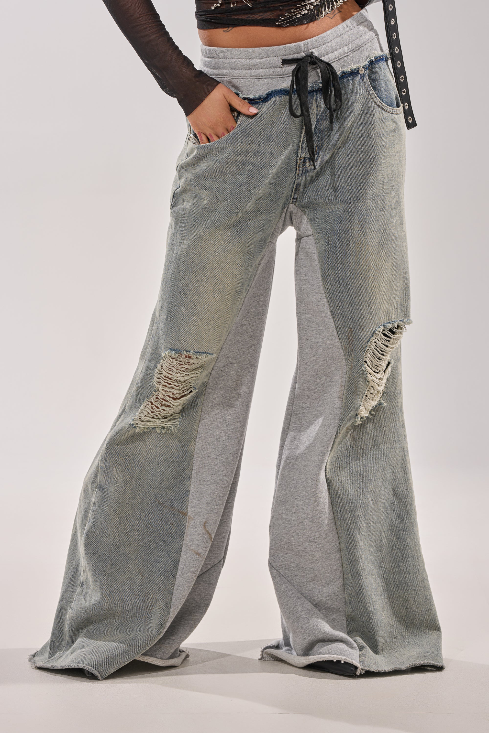 COMFY WIDE LEG DENIM JOGGER