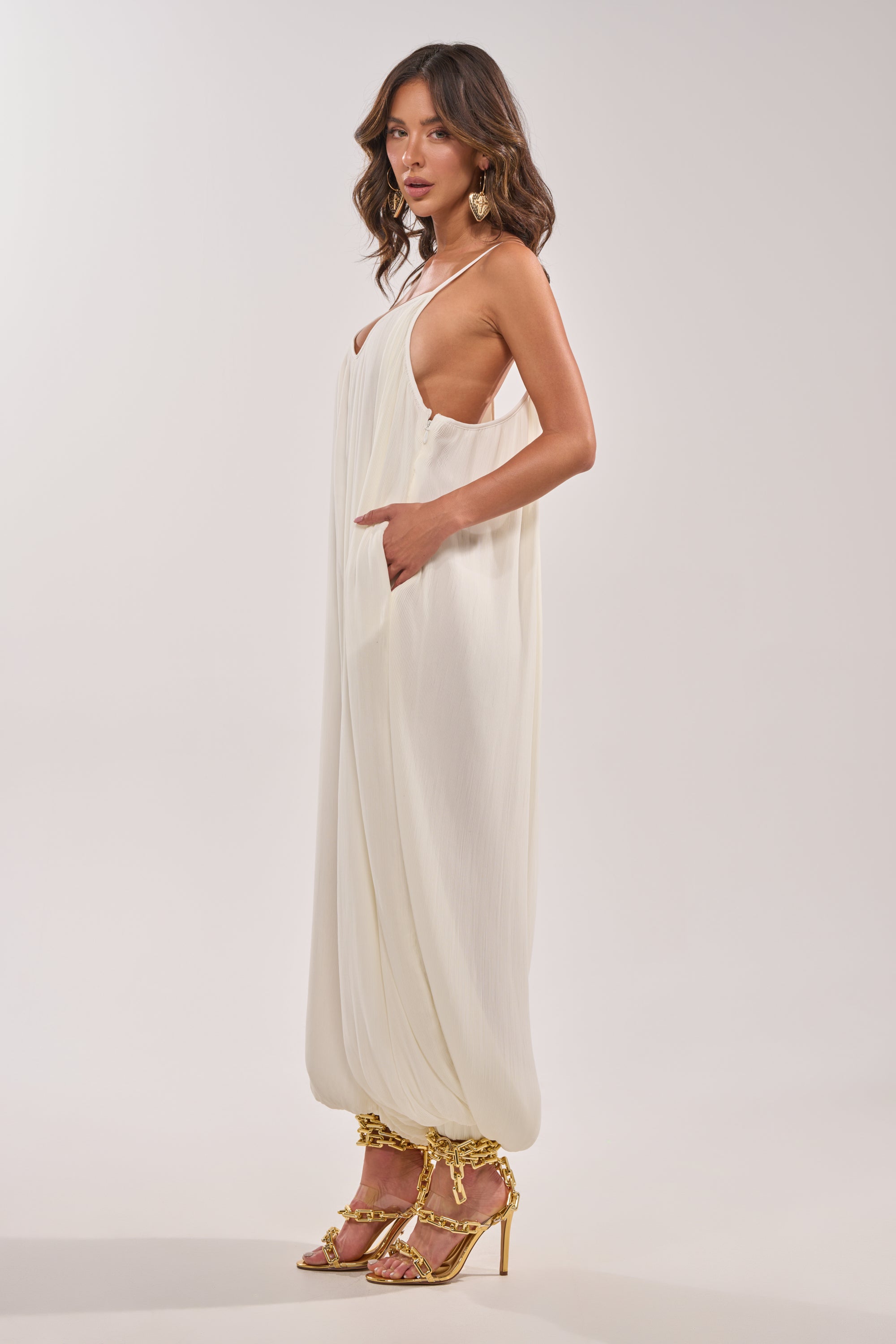 HALO SLINKY SLEEVELESS JUMPSUIT