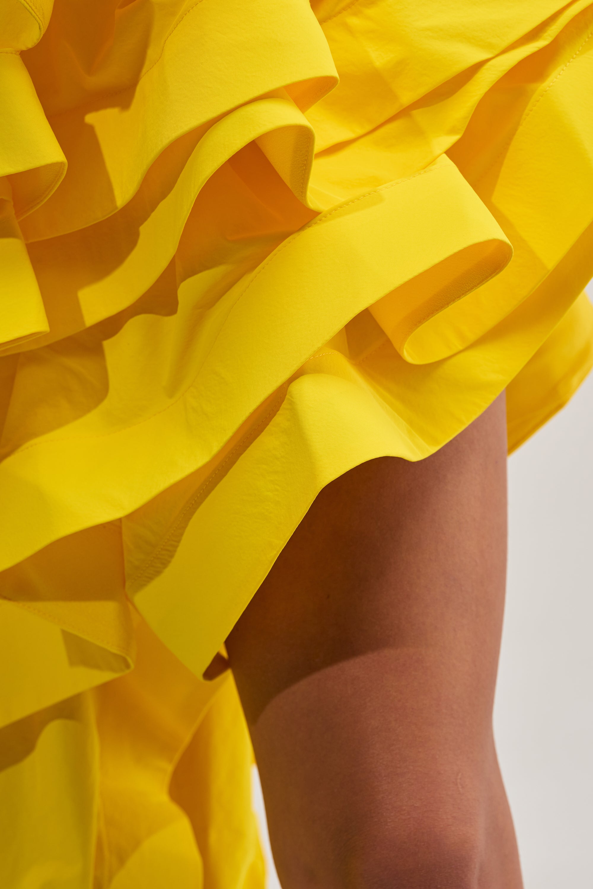 ELEGANT QUEEN ASYMMETRICAL SKIRT IN YELLOW