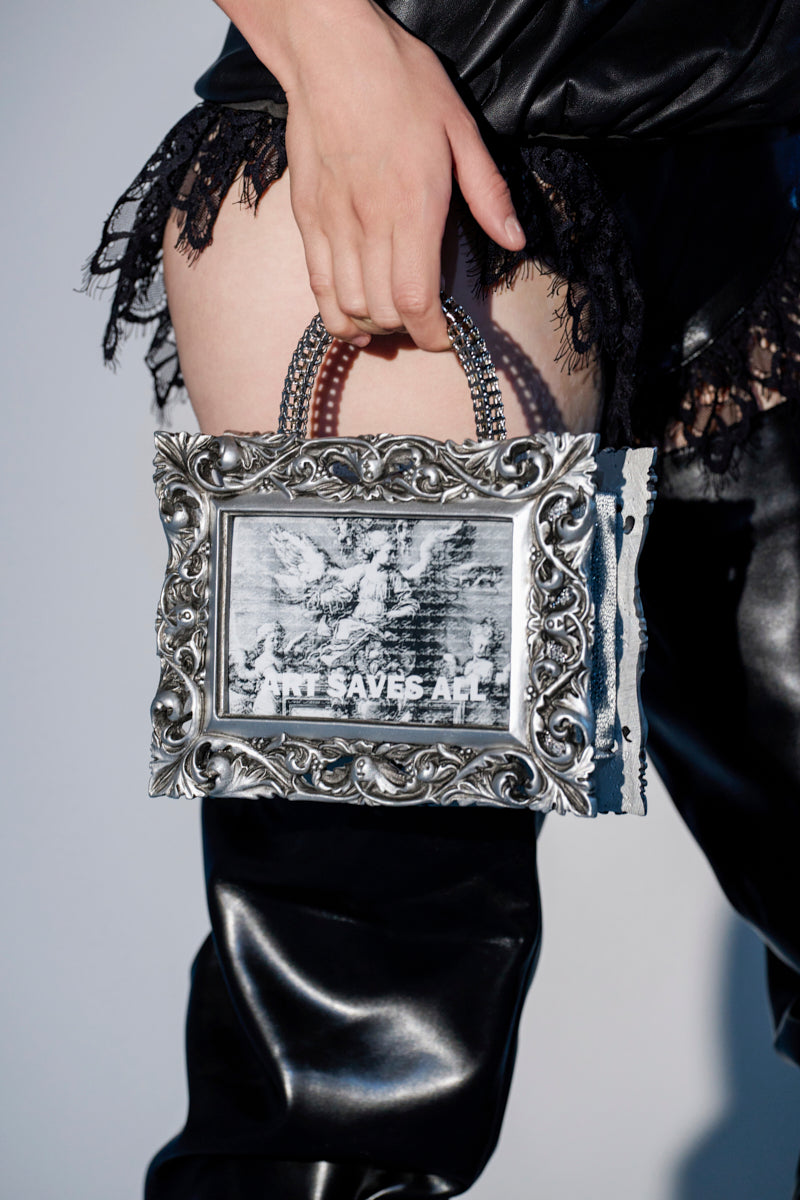 ART SAVES FRAME BAG