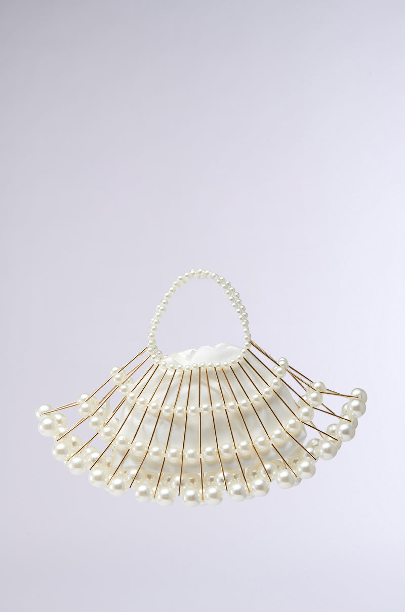 DIVINE DREAMS PEARL PURSE