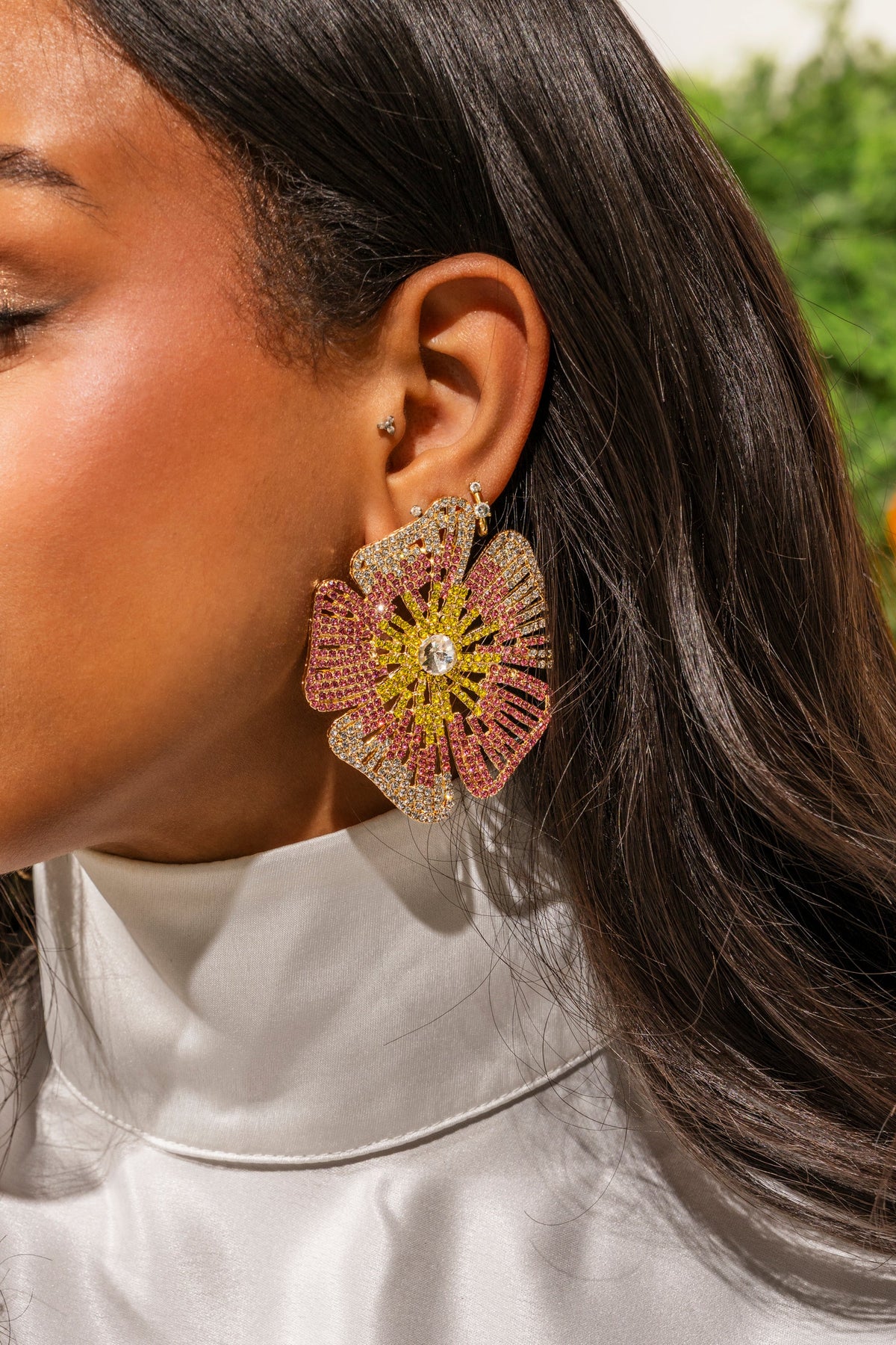 IM JUST PRETTY EARRING