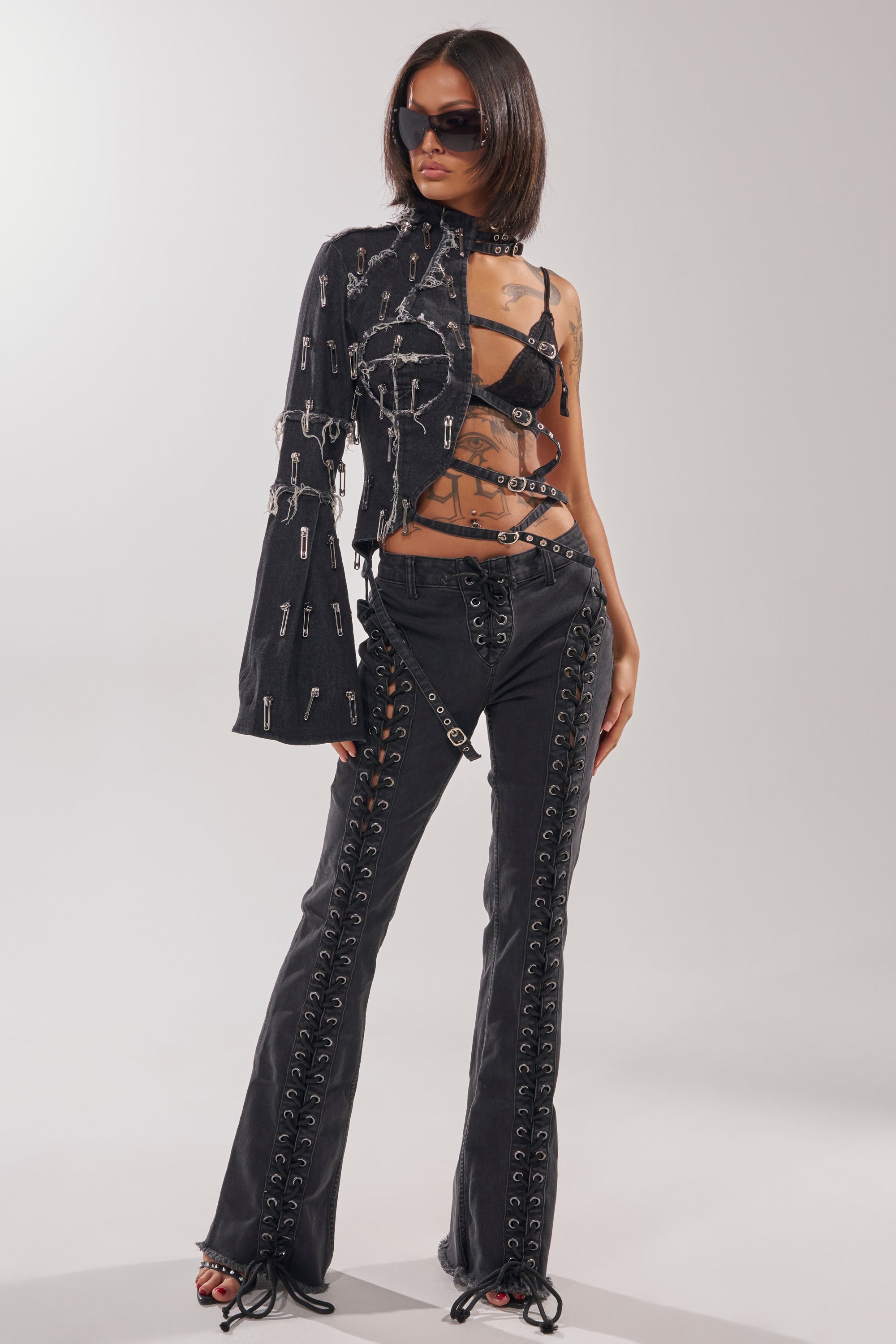 HOTTY LACE UP FLARE DENIM