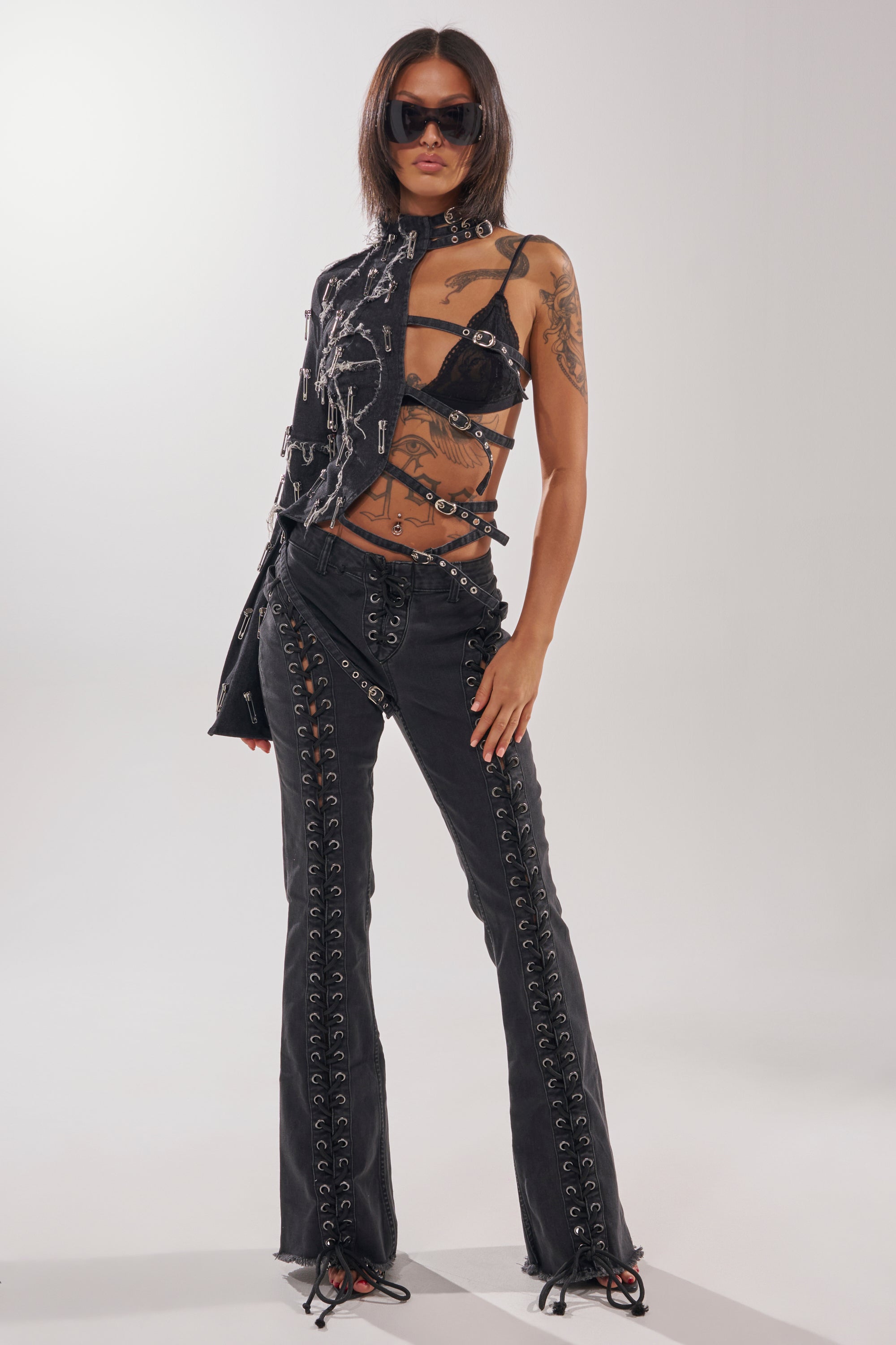 HOTTY LACE UP FLARE DENIM