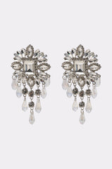 THE MAIN MOMENT EARRING