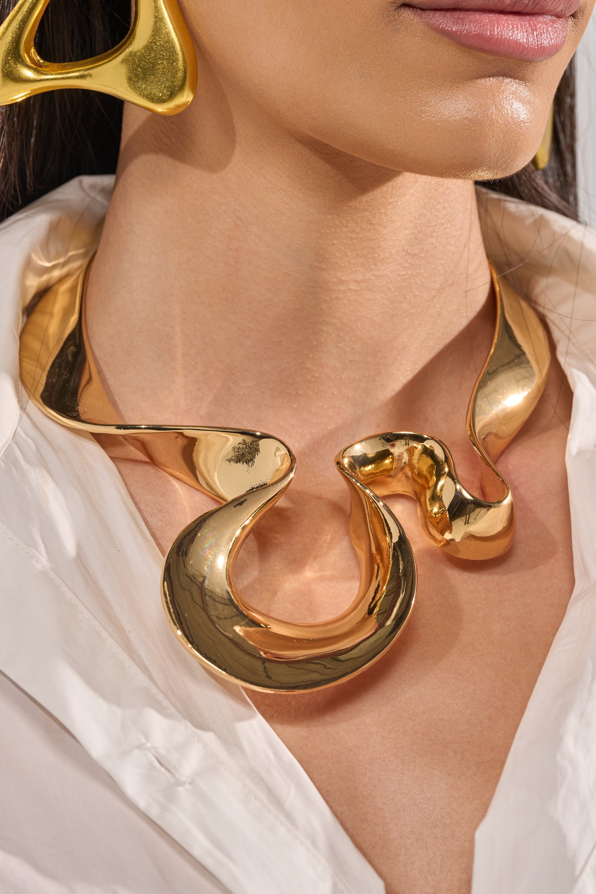 PURE VIBES NECKLACE