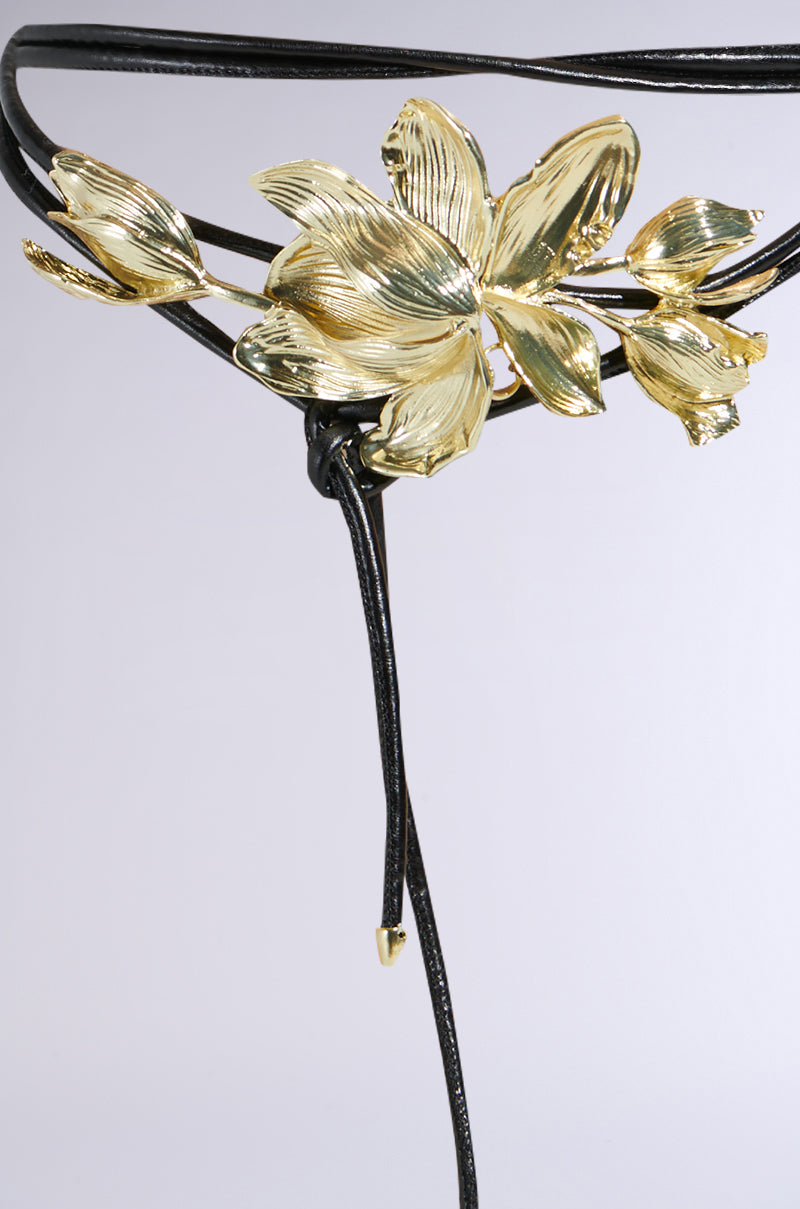PETAL POWER METAL DETAIL BELT