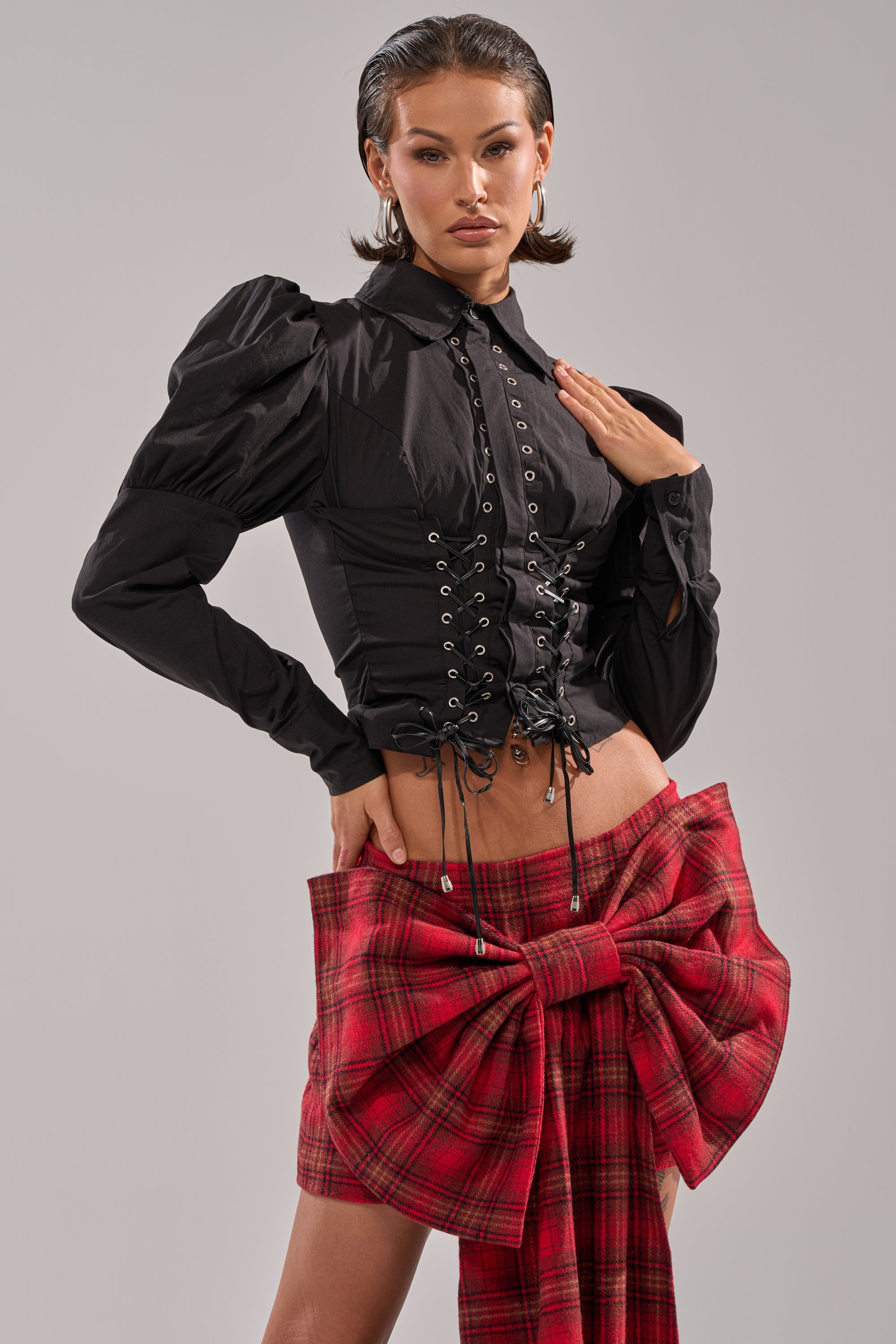 DAKOTA LACE UP BUTTON-DOWN BLOUSE IN BLACK