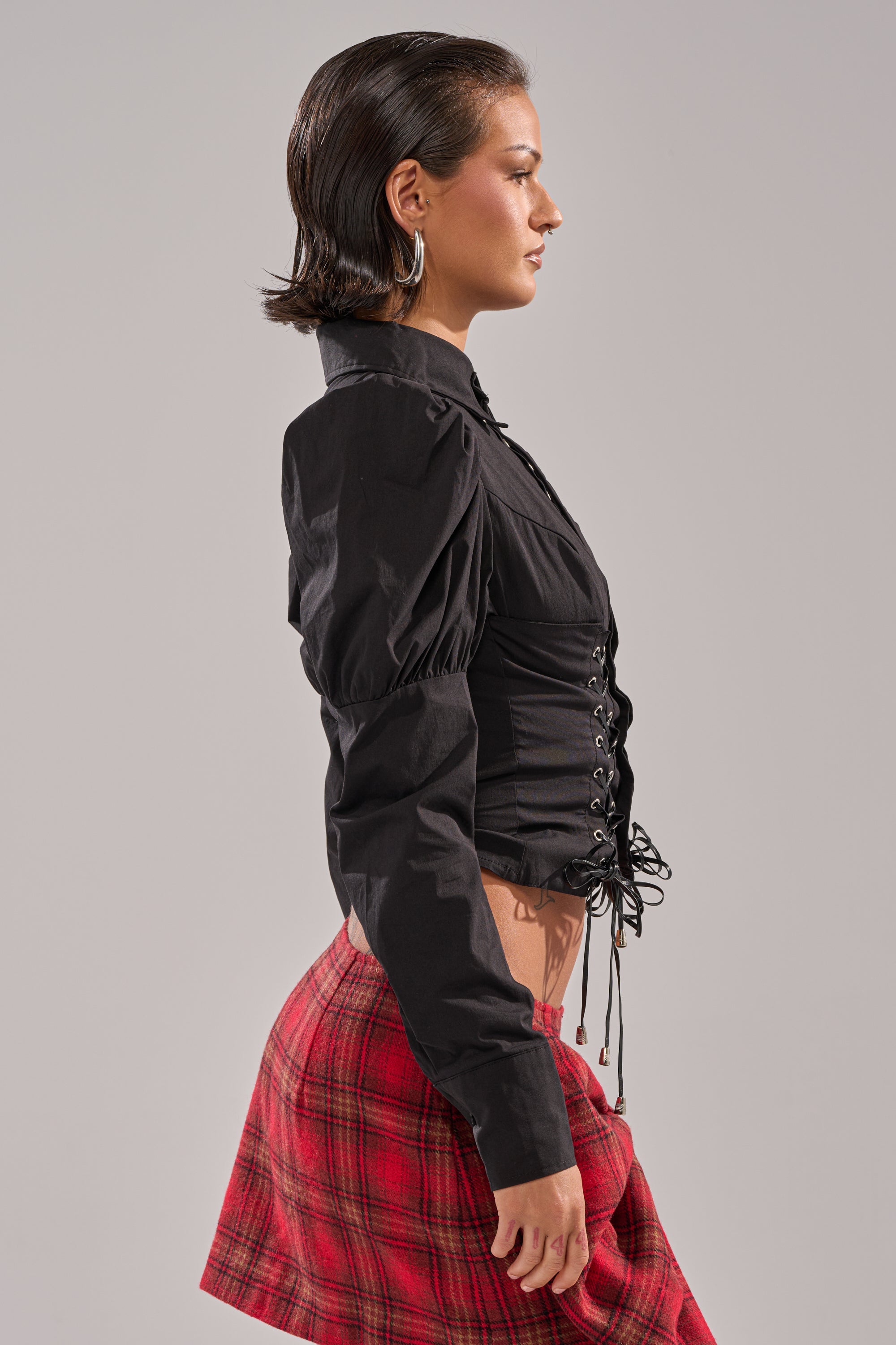 DAKOTA LACE UP BUTTON-DOWN BLOUSE IN BLACK