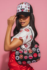 LOVE ME BUTTON HAT