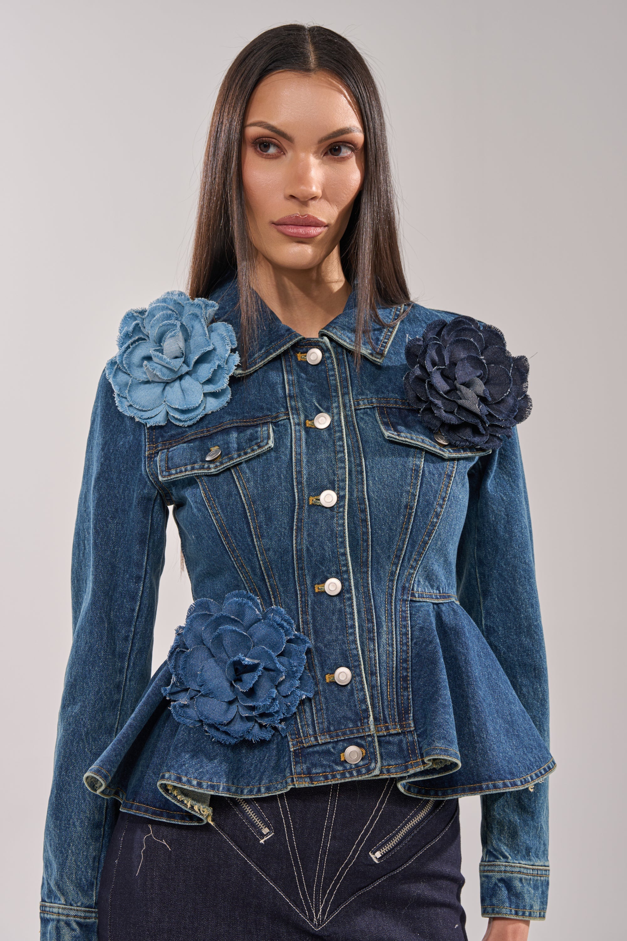 DENIM ERA BROOCH
