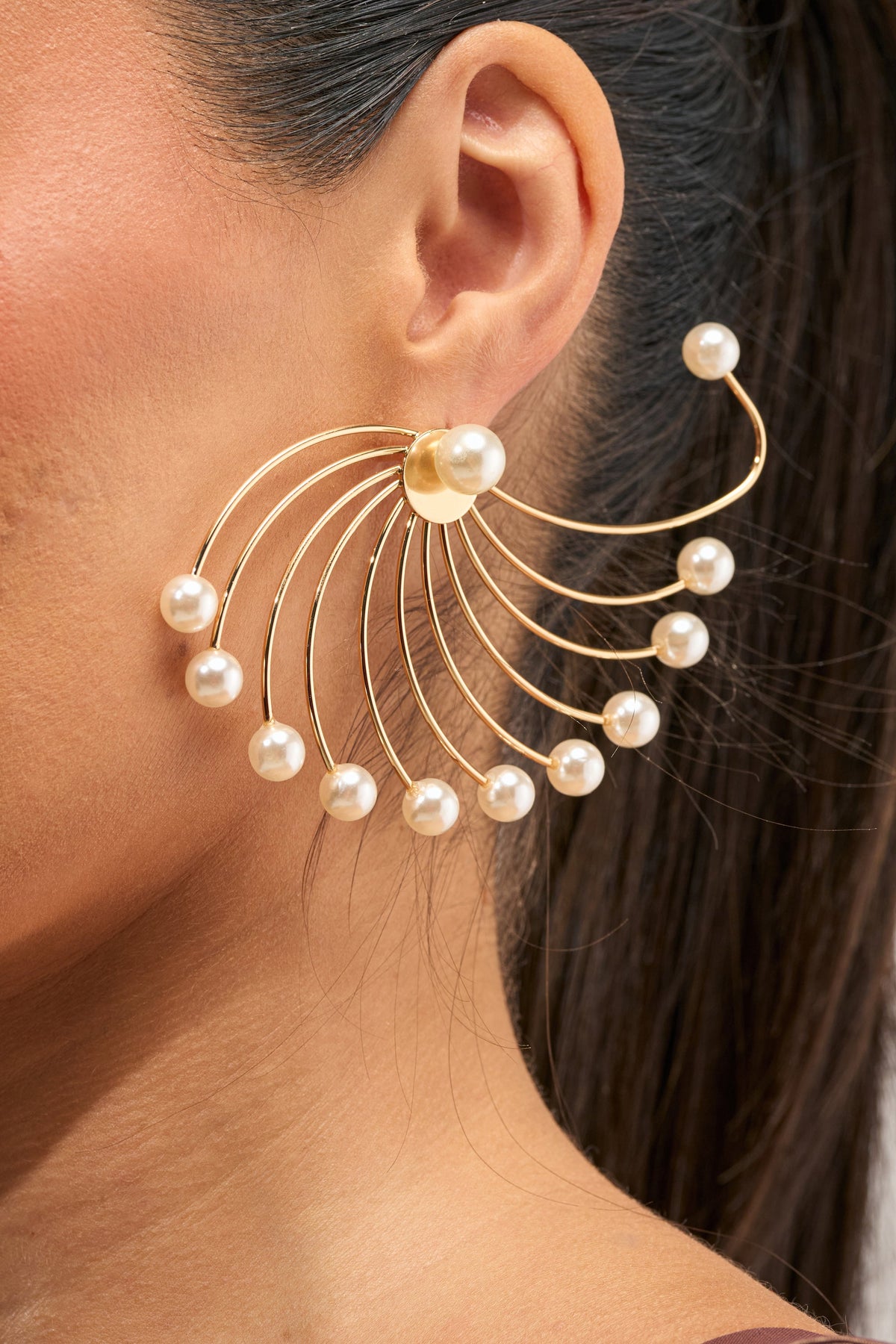PEARL EAR HUGGERS