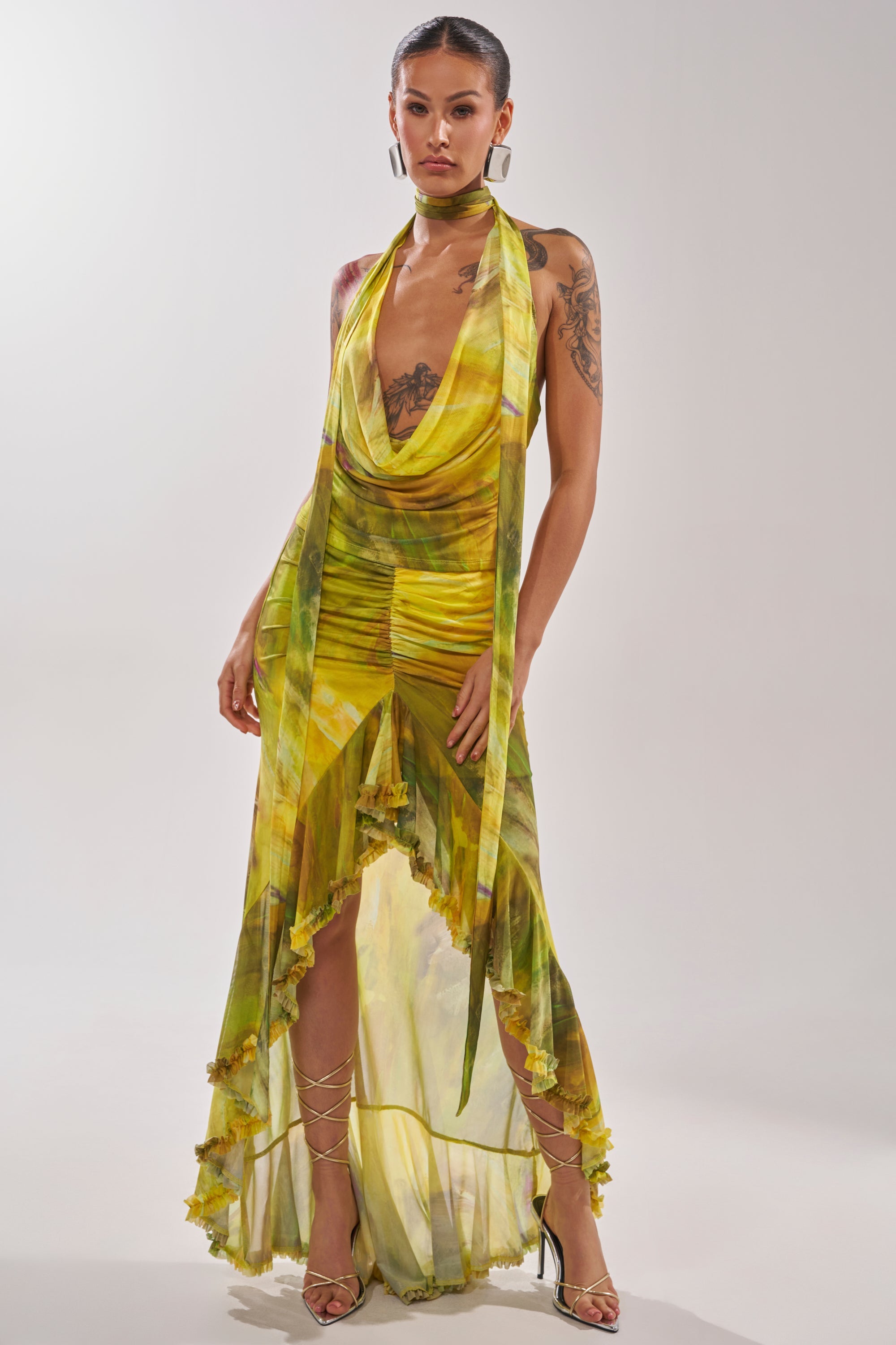 TELL ME MORE HIGH LOW SKIRT IN YELLOW