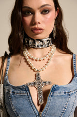 WALK ON THE WILD SIDE STATEMENT NECKLACE