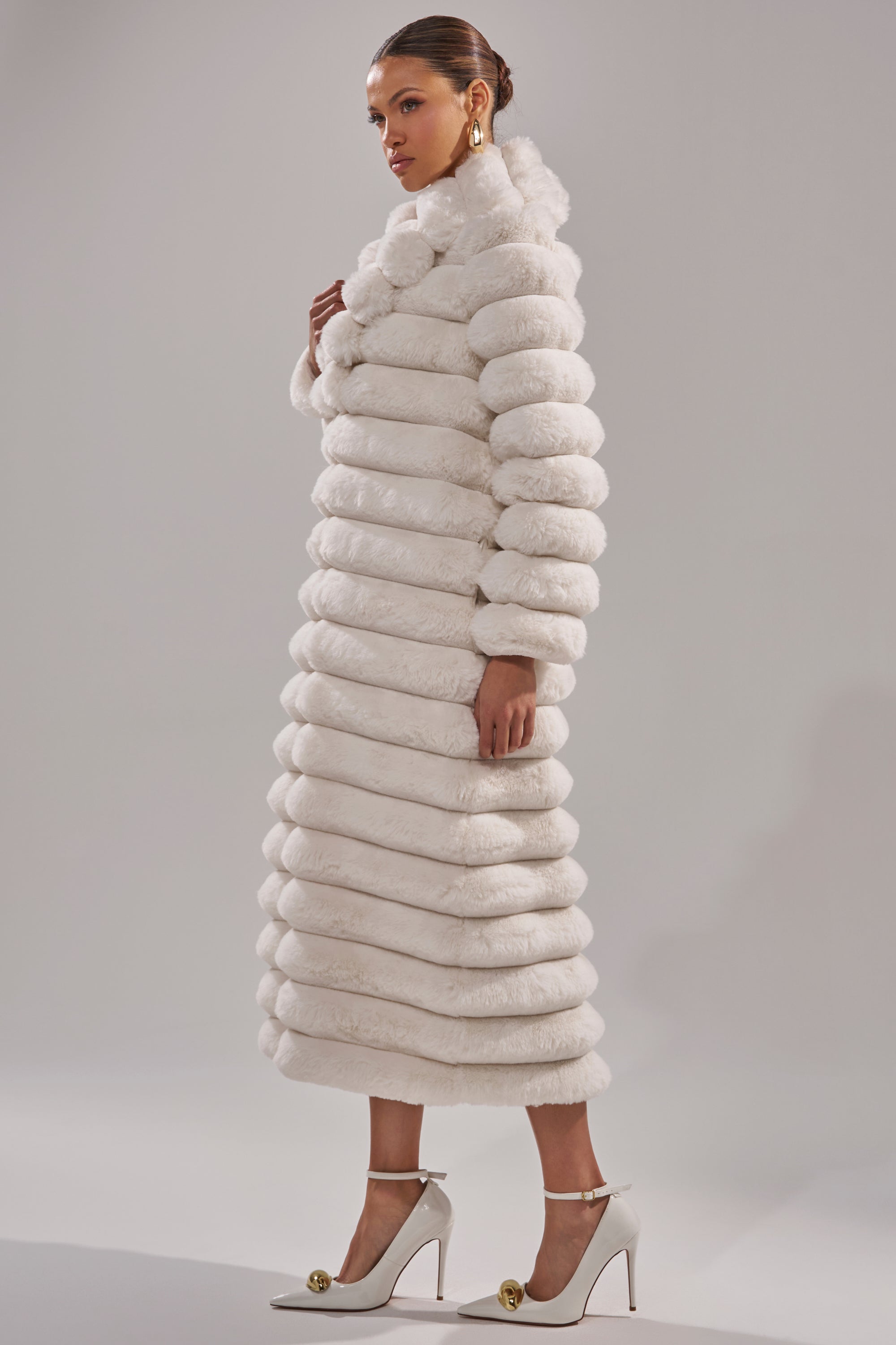 MAXI POPCORN FAUX FUR IN WHITE