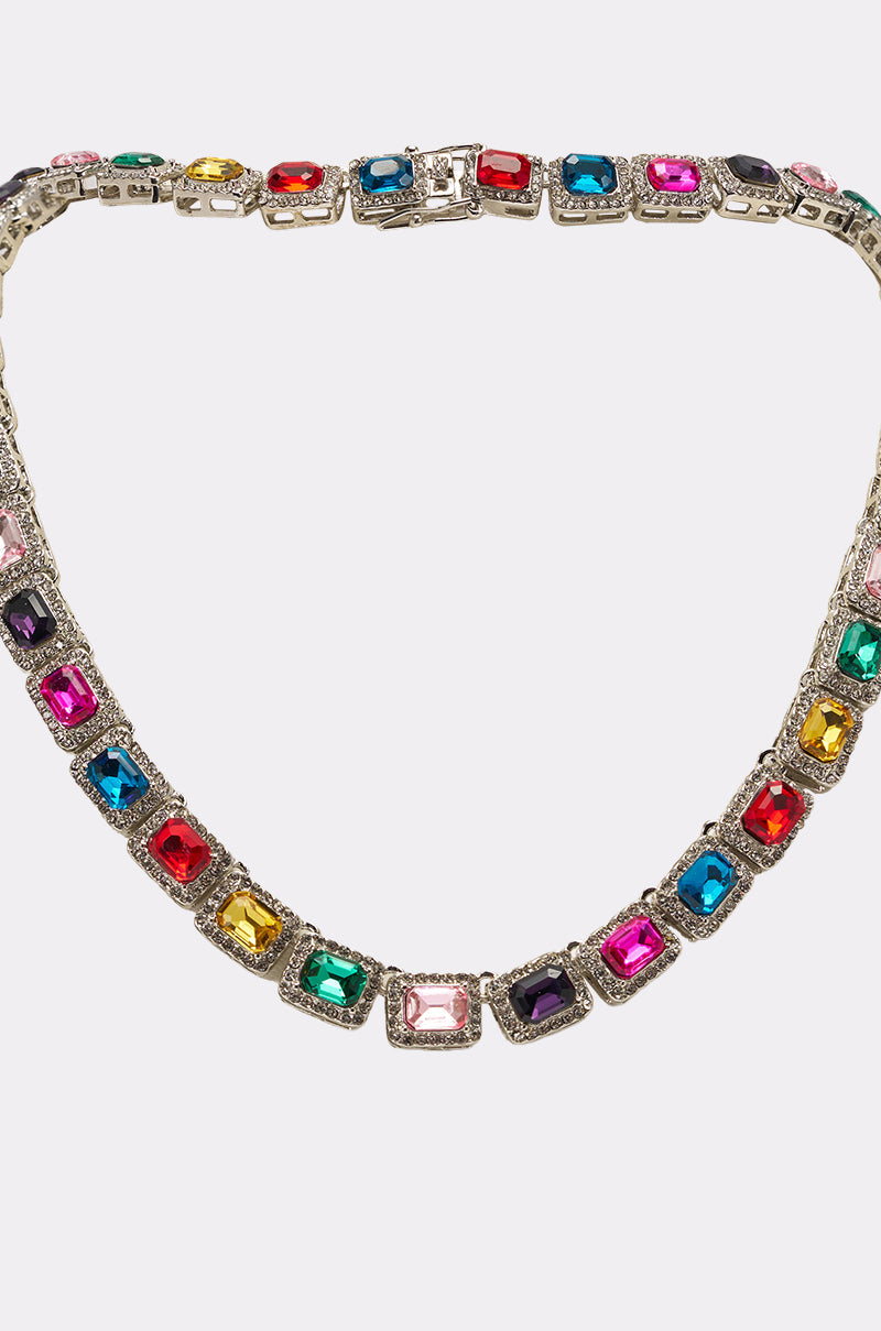 HOW I MOVE NECKLACE