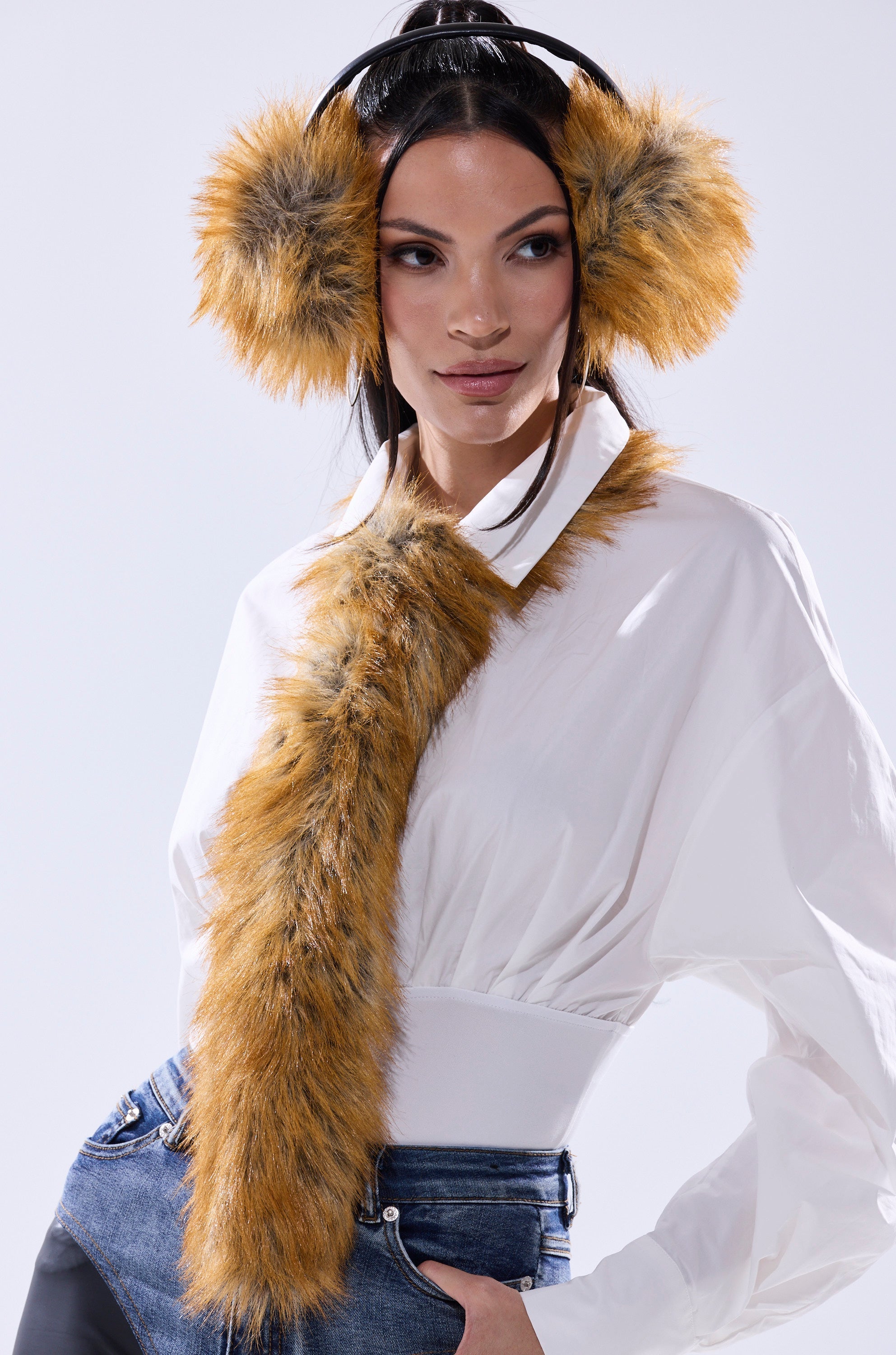 REALLY LIKE THAT FAUX FUR EARMUFFS