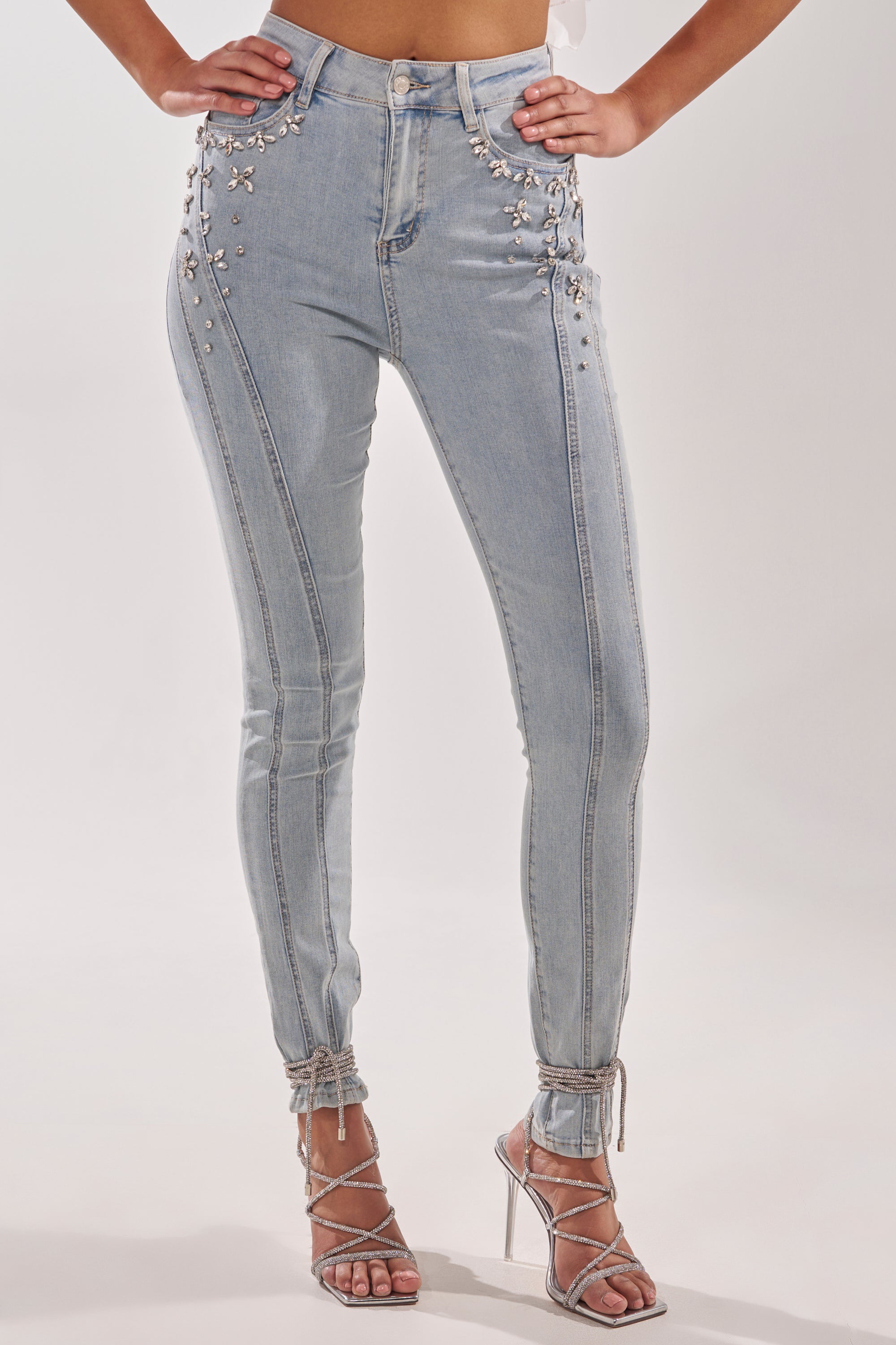FLEX FIT SKINNY DENIM PANTS WITH RHINESTONES
