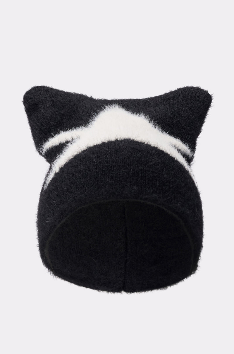 IT GURL BEANIE