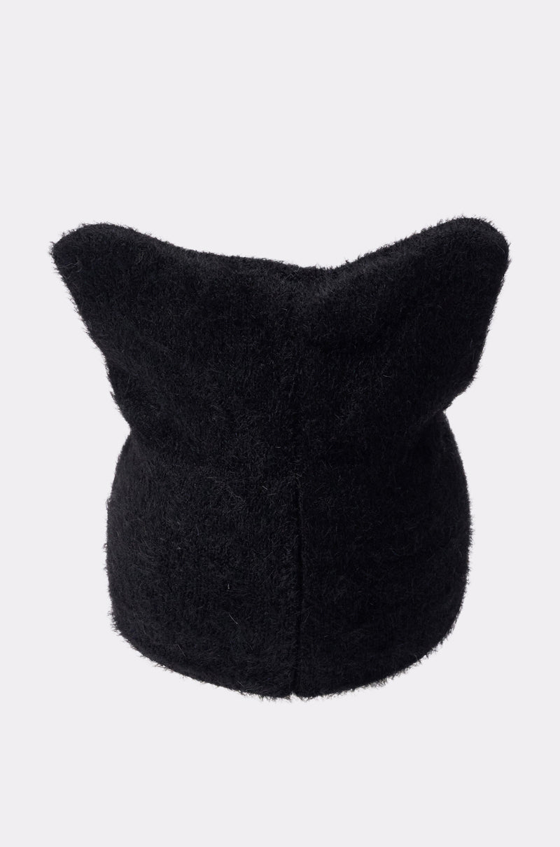 IT GURL BEANIE
