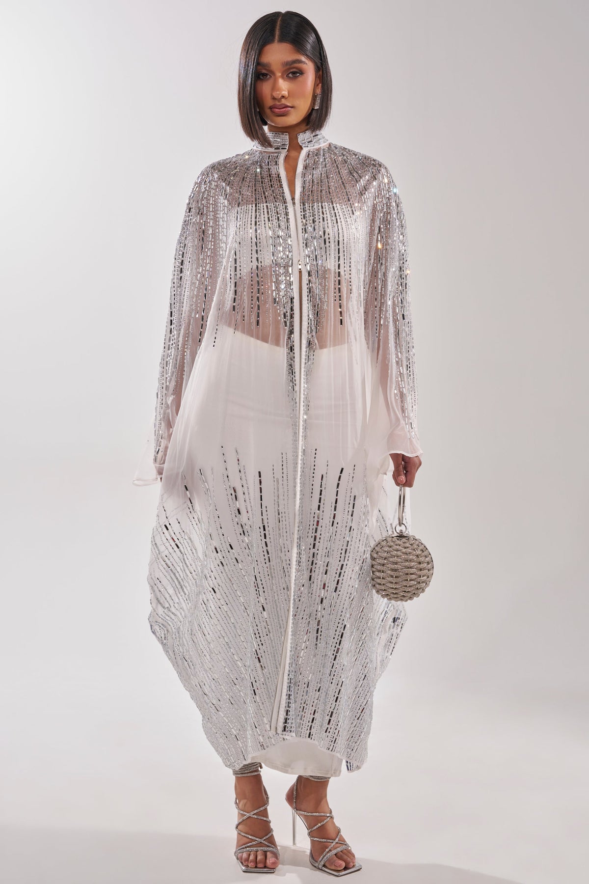 SPARKLE AND SHINE BLOUSE IN WHITE