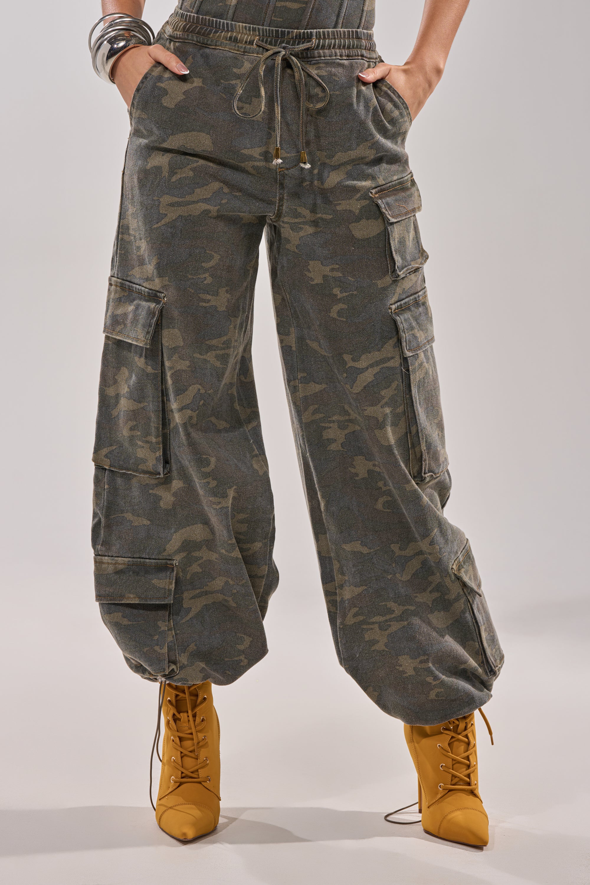 DOWN AND DIRTY CARGO PANT