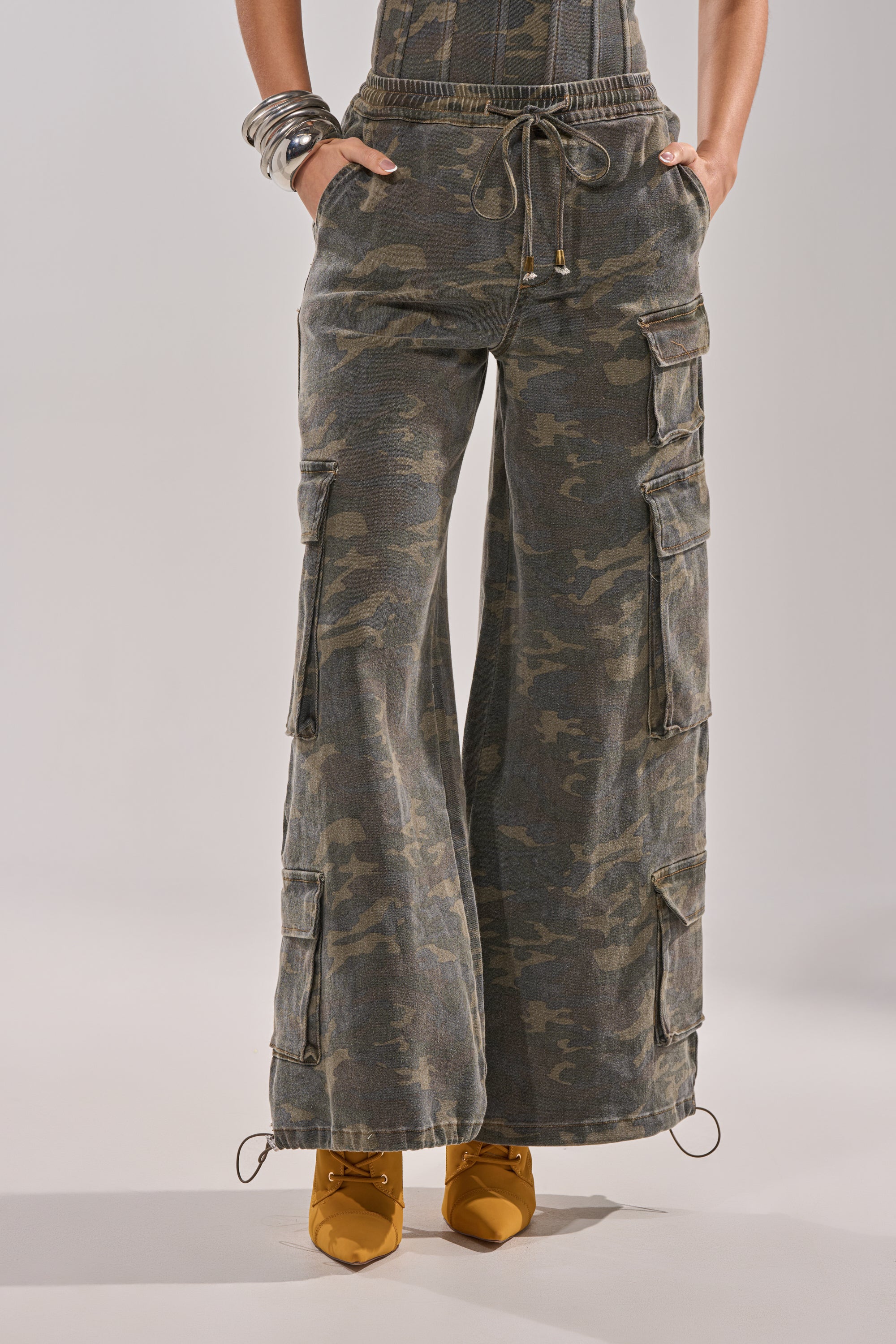 DOWN AND DIRTY CARGO PANT