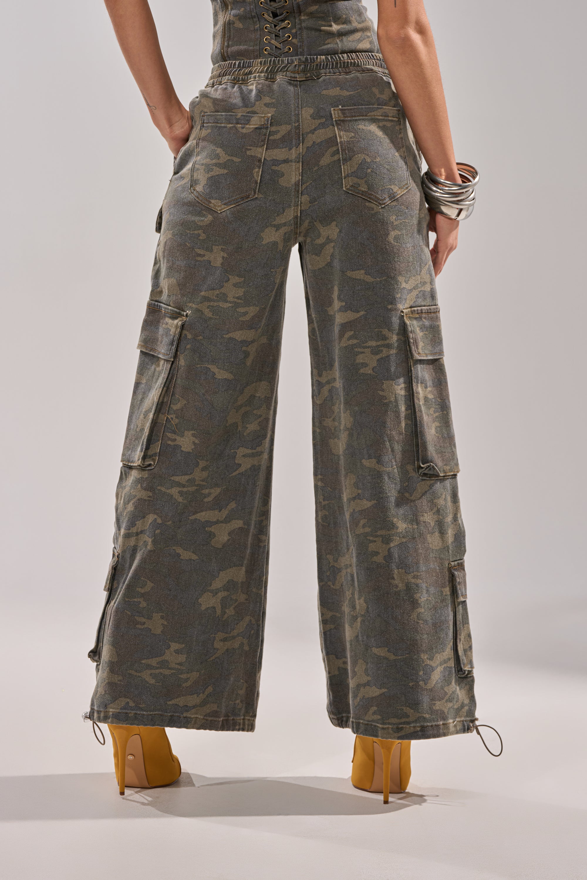 DOWN AND DIRTY CARGO PANT