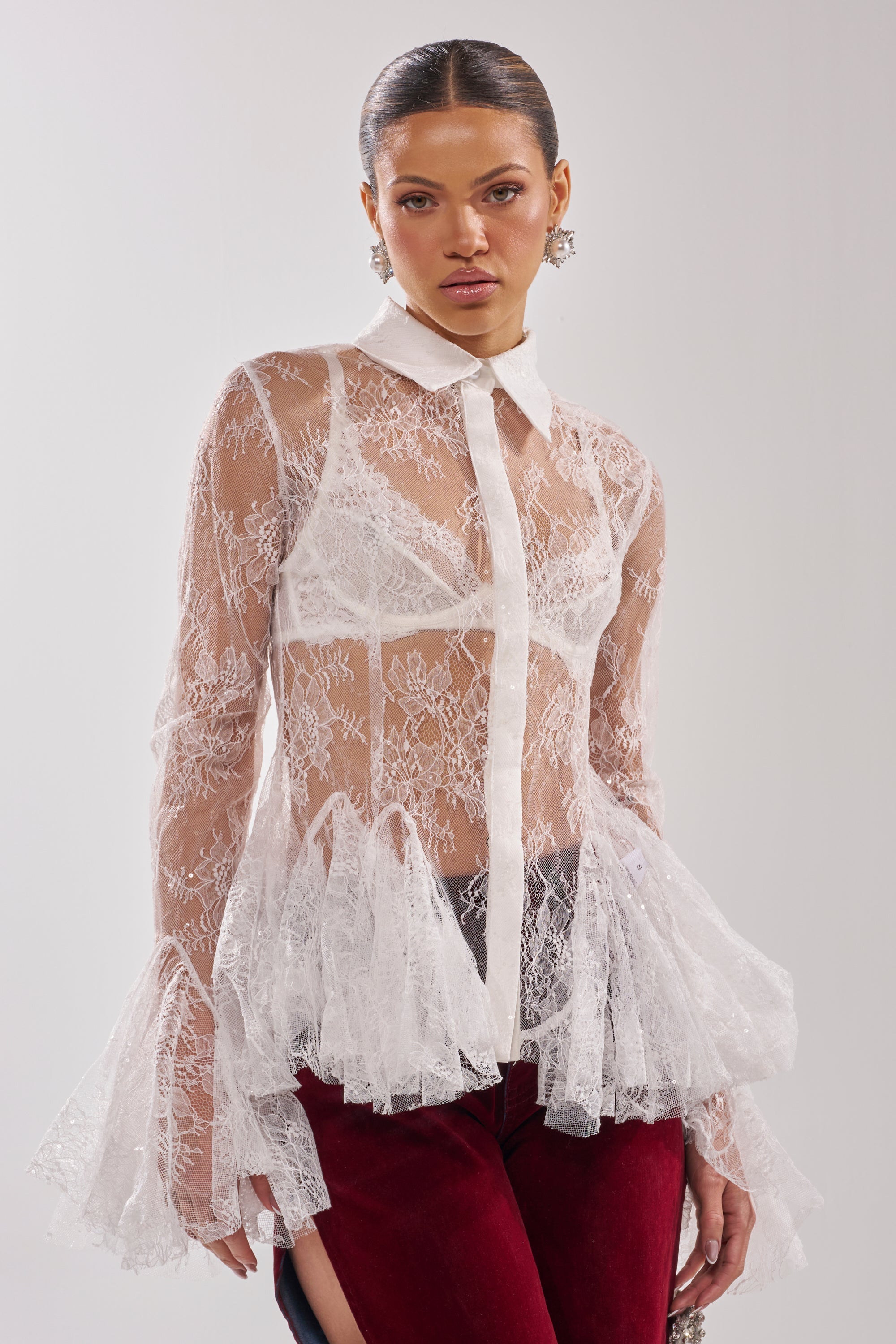 LADY LOVER LACE BUTTON DOWN