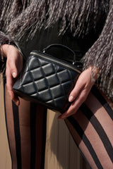 IN PARIS QUILTED PURSE