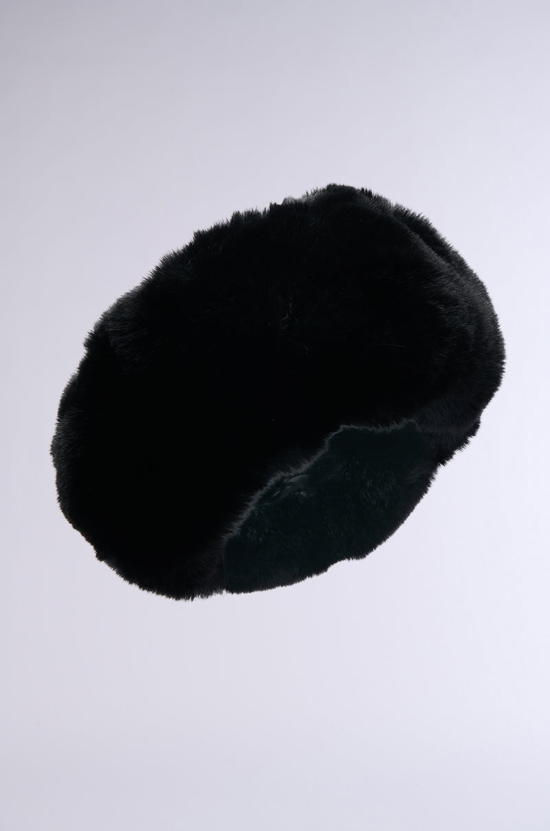 LUXE JENNY FAUX FUR HEADBAND IN BLACK