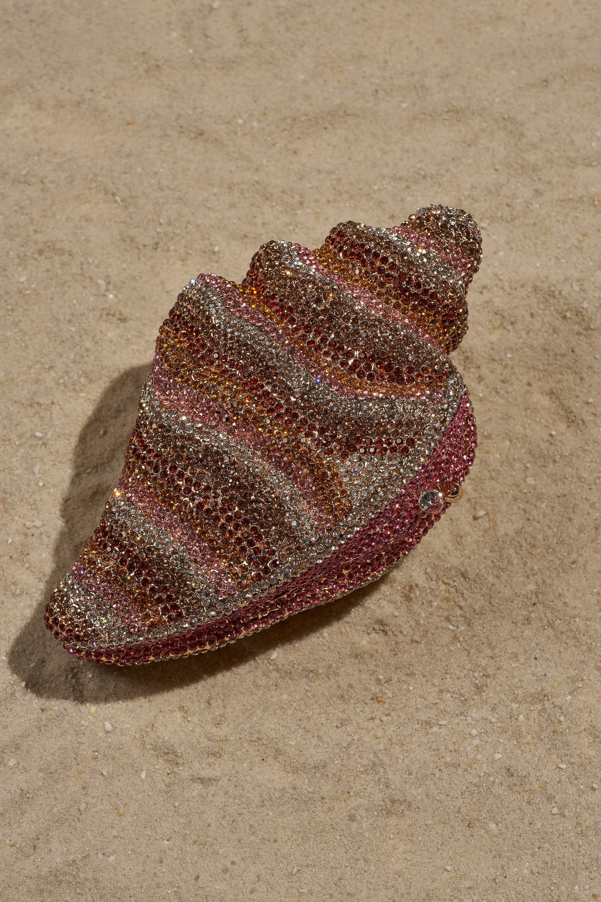 THIS IS MY SHELL BLING CLUTCH