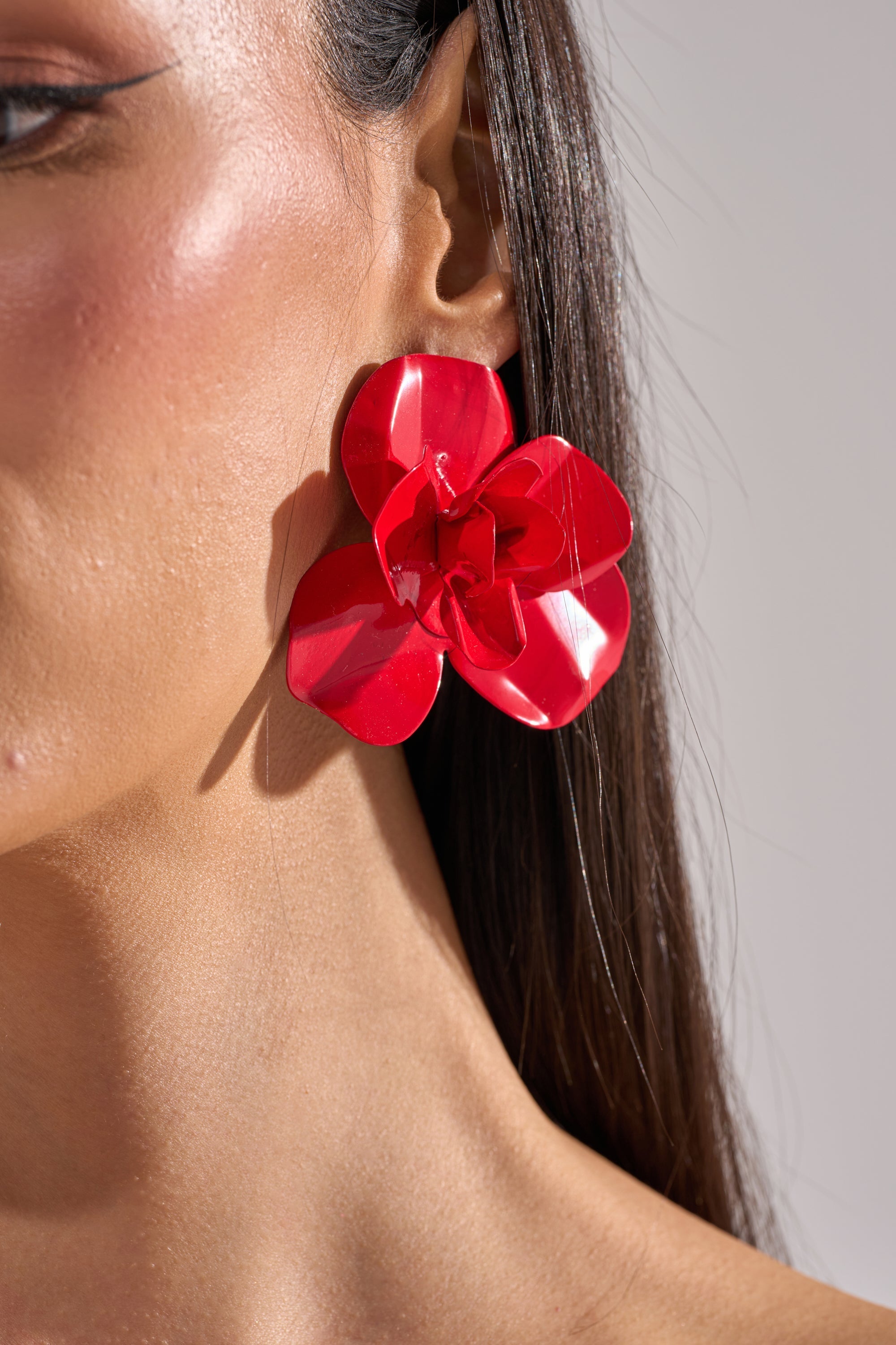 GALA EARRING