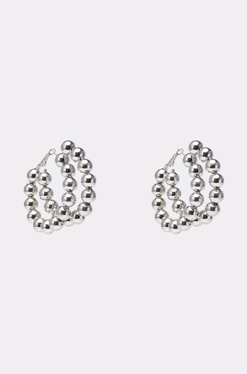 ROYALTY EARRING