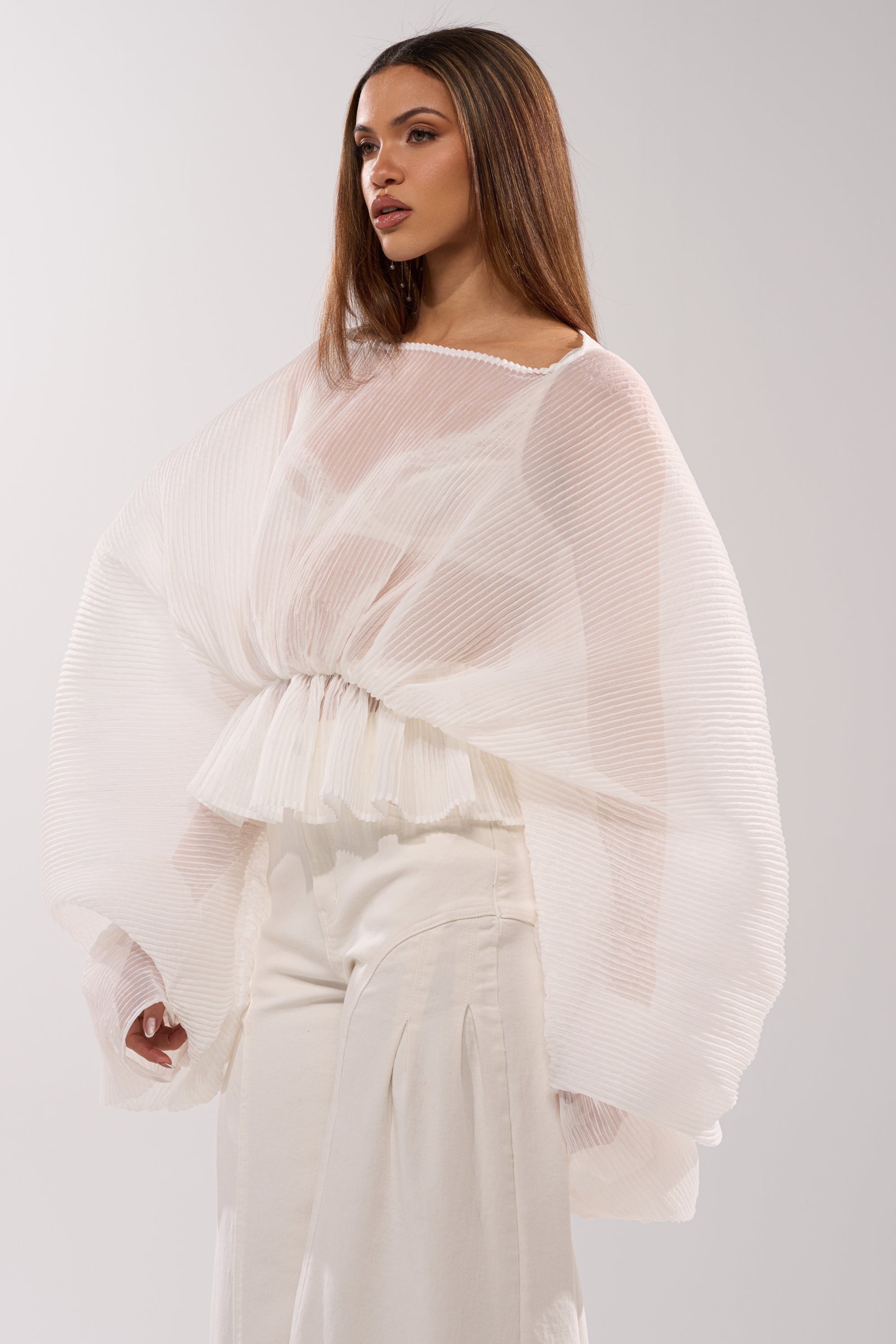 PRETTY GIRL PROBLEMS BLOUSE IN WHITE