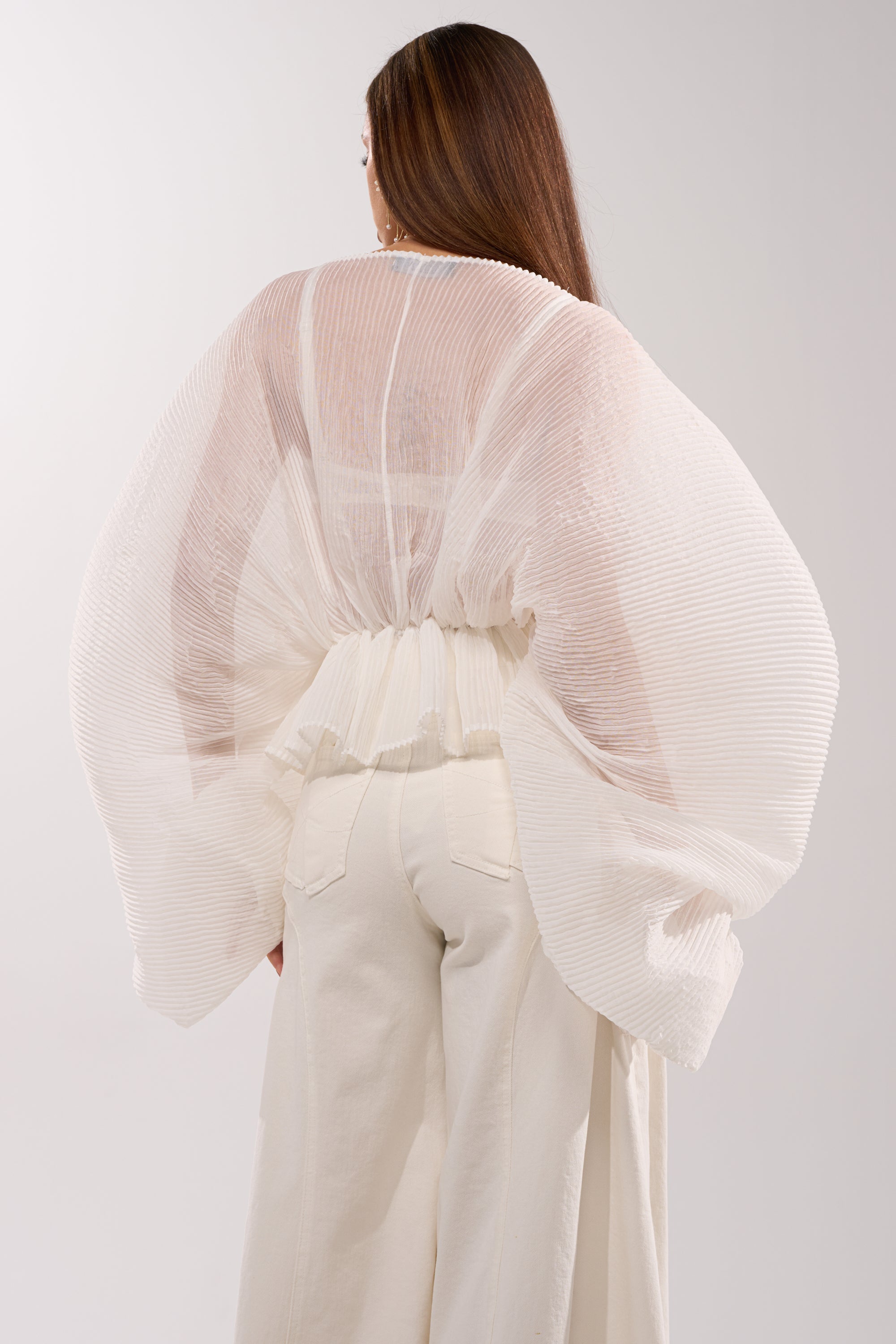 PRETTY GIRL PROBLEMS BLOUSE IN WHITE